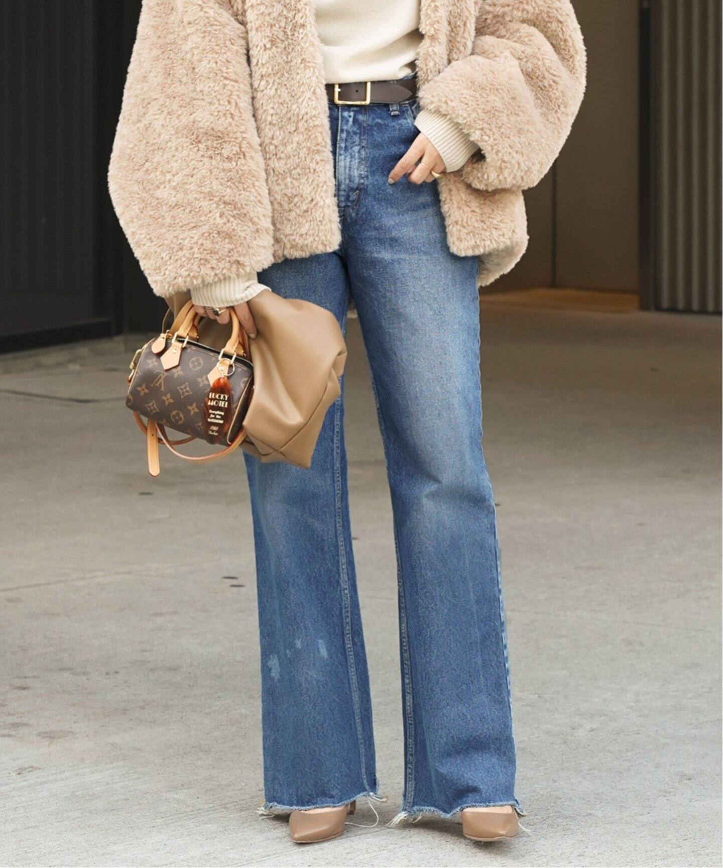 MADISONBLUE/マディソンブルー】 HEM CUT FLARE デニム（デニムパンツ  