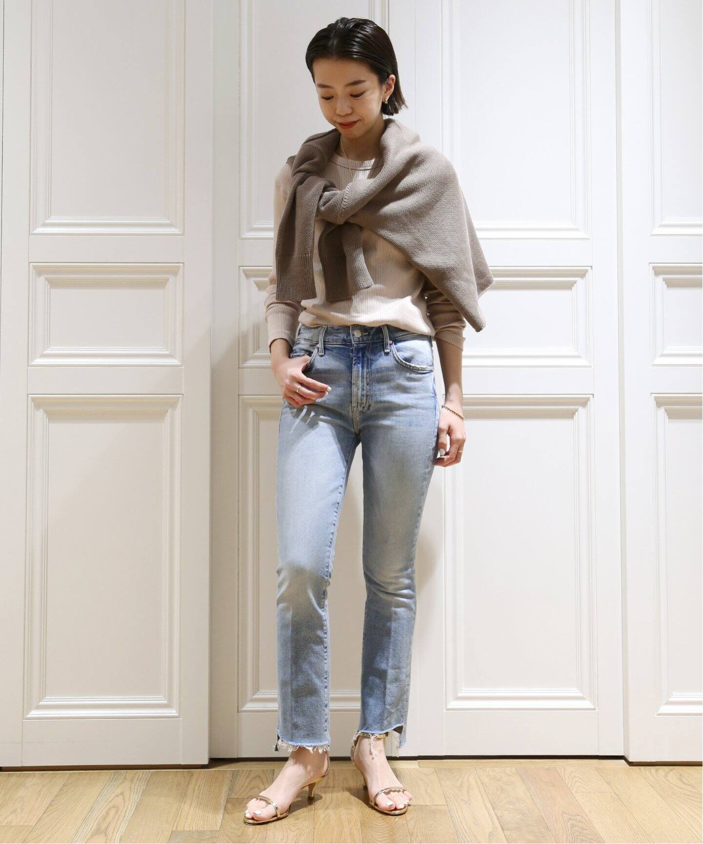 MOTHER/マザー】INSIDER CROP STEP FRAY（デニムパンツ・ジーンズ  