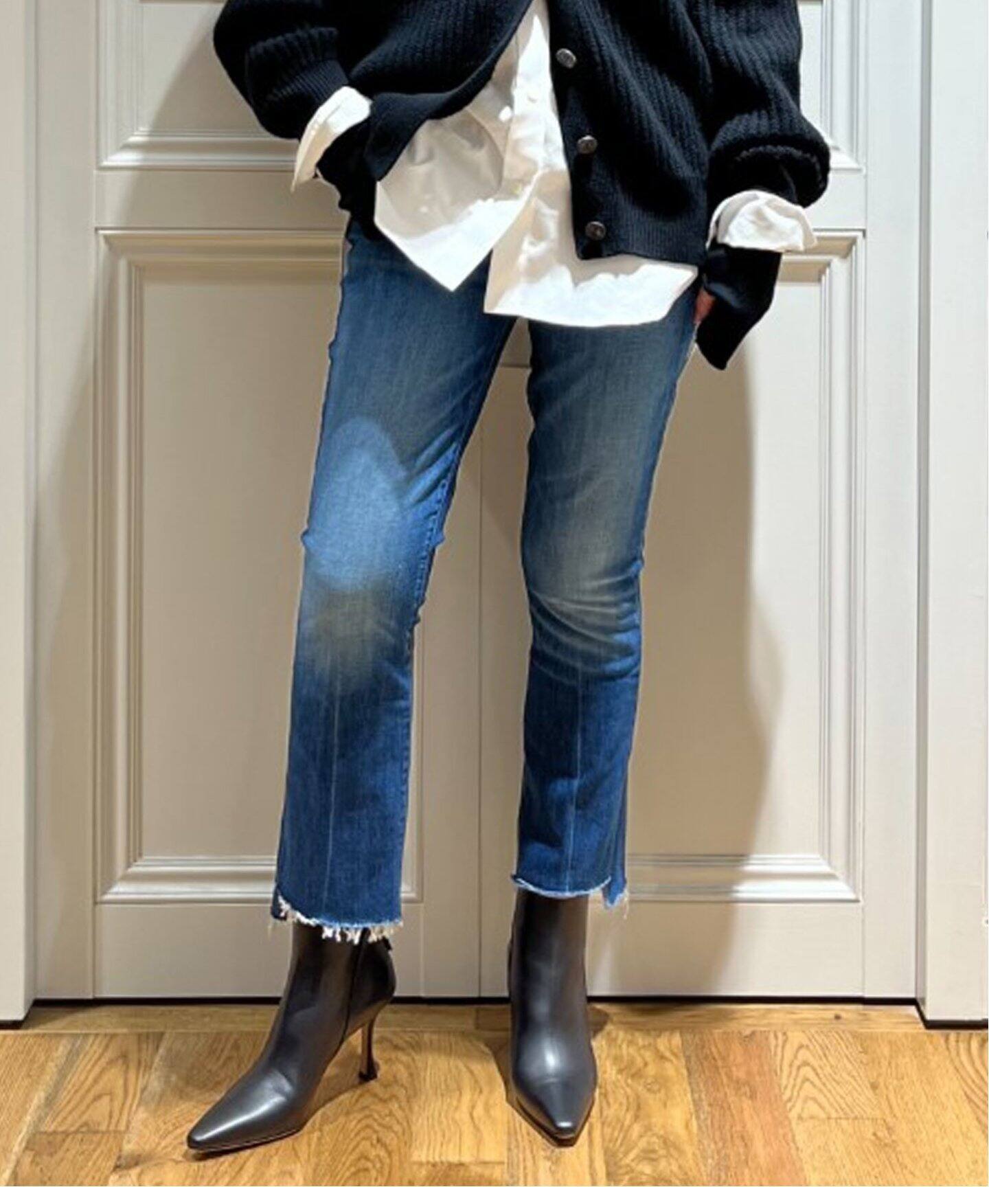MOTHER/マザー】INSIDER CROP STEP FRAY（デニムパンツ・ジーンズ 