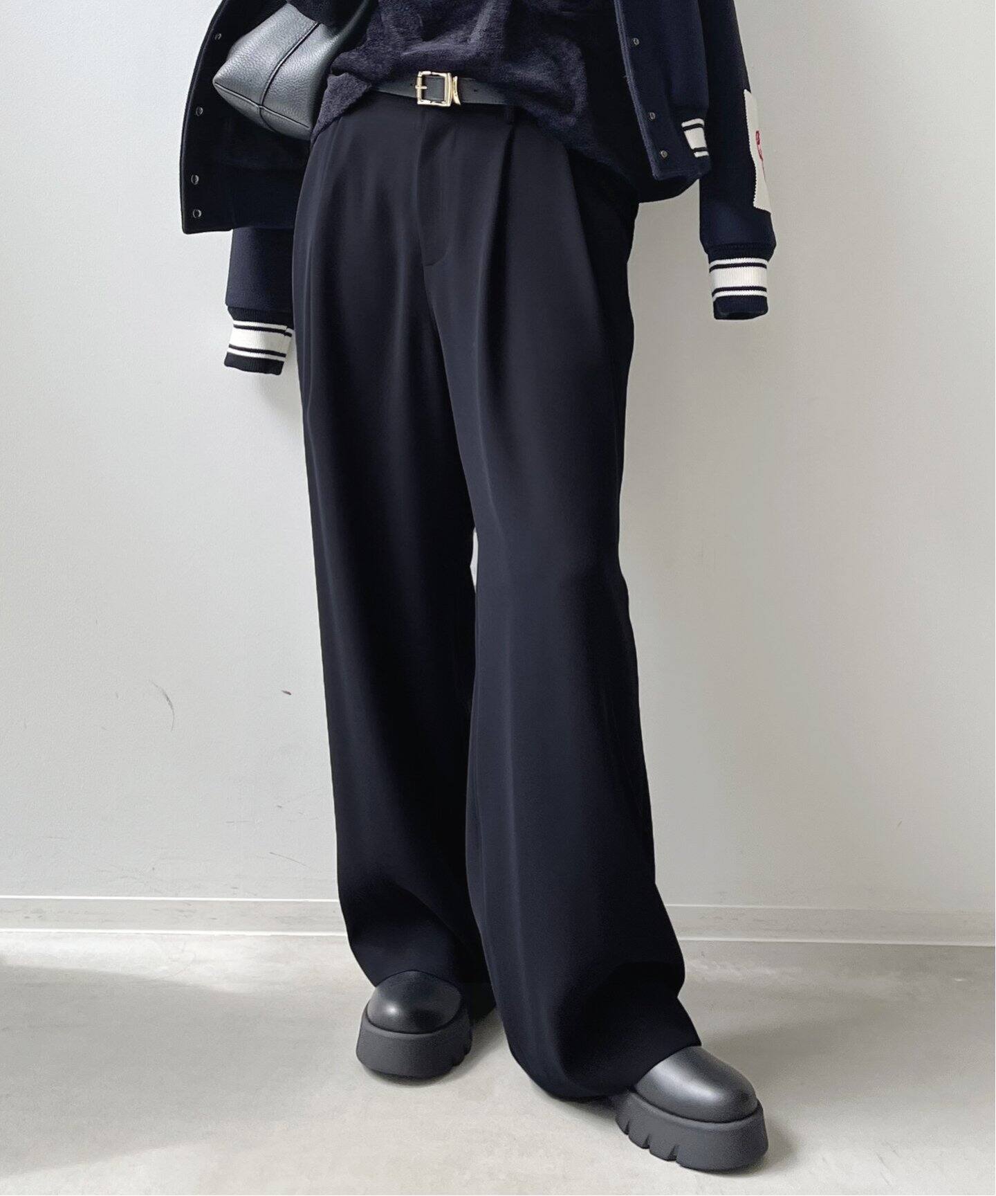 Tuck Wide Pants（その他パンツ）｜L 