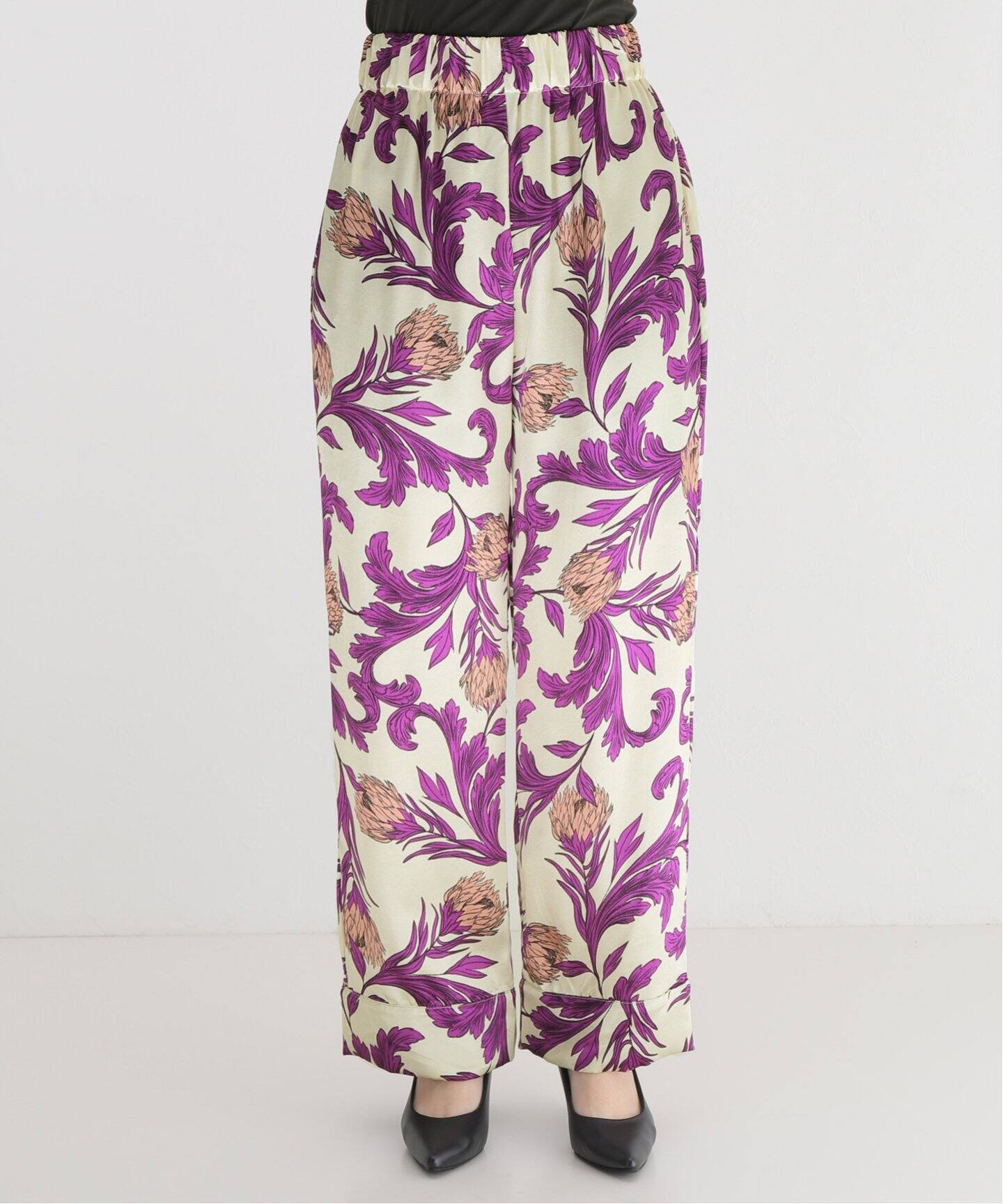 SENSI STUDIO/センシ スタジオ】Silk Slouchy Pants（その他パンツ  