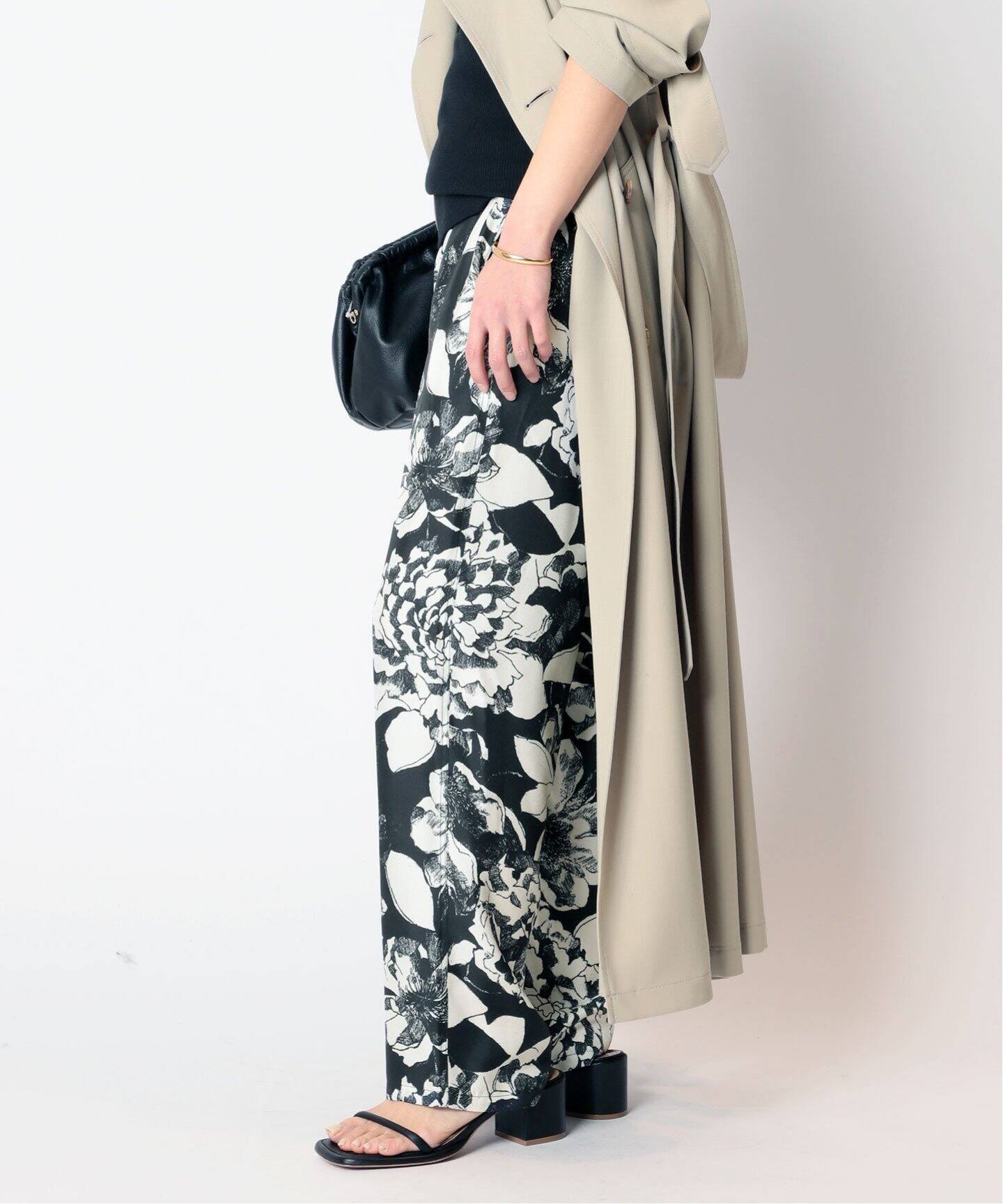 BANANATIME / バナナタイム】フラワープリントイージーパンツ（その他  