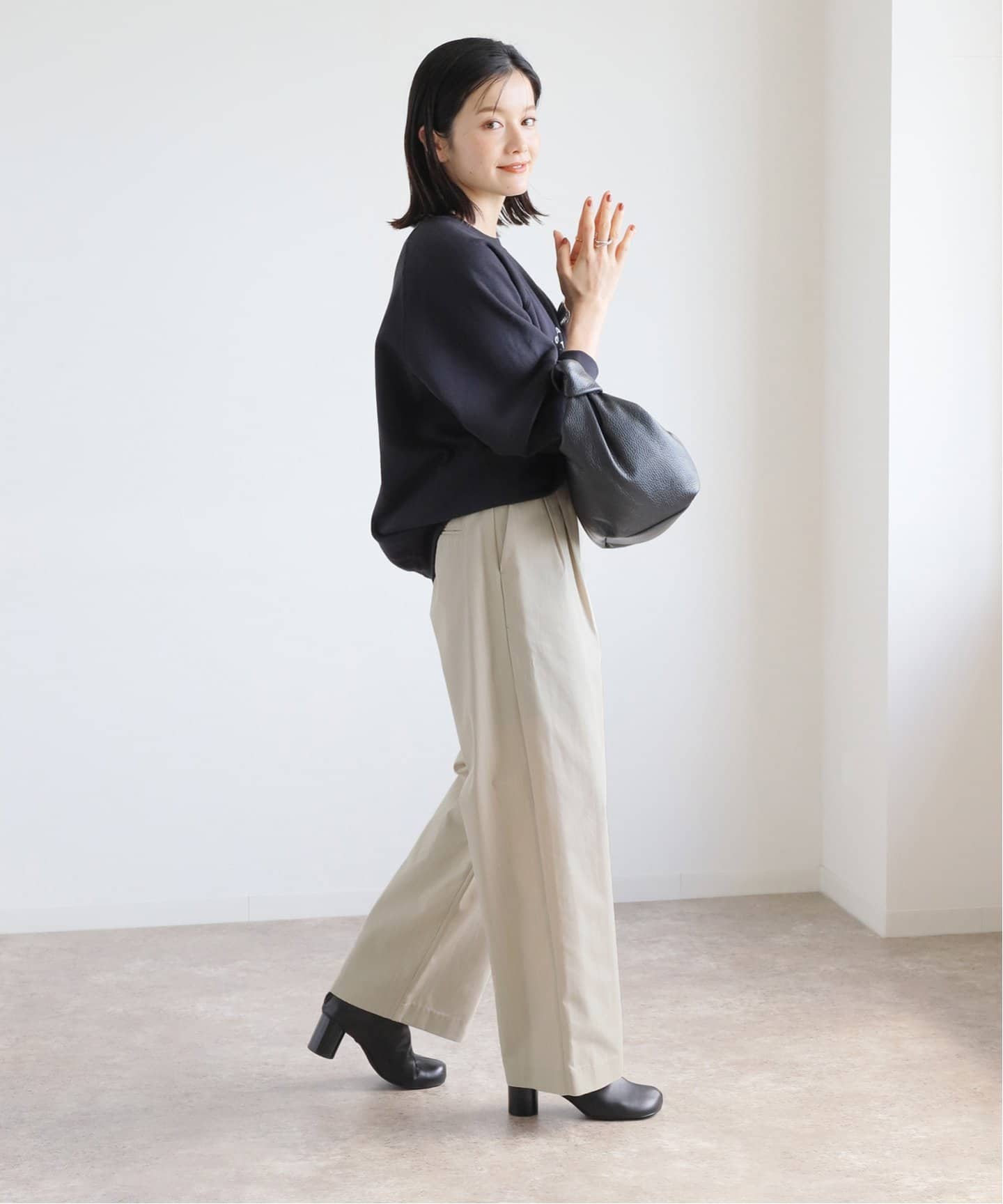 OVERCOAT スペックルドウールメルトン　タックドトラウザー　スラックス Pleated Trouser with Loops | OVERCOAT
