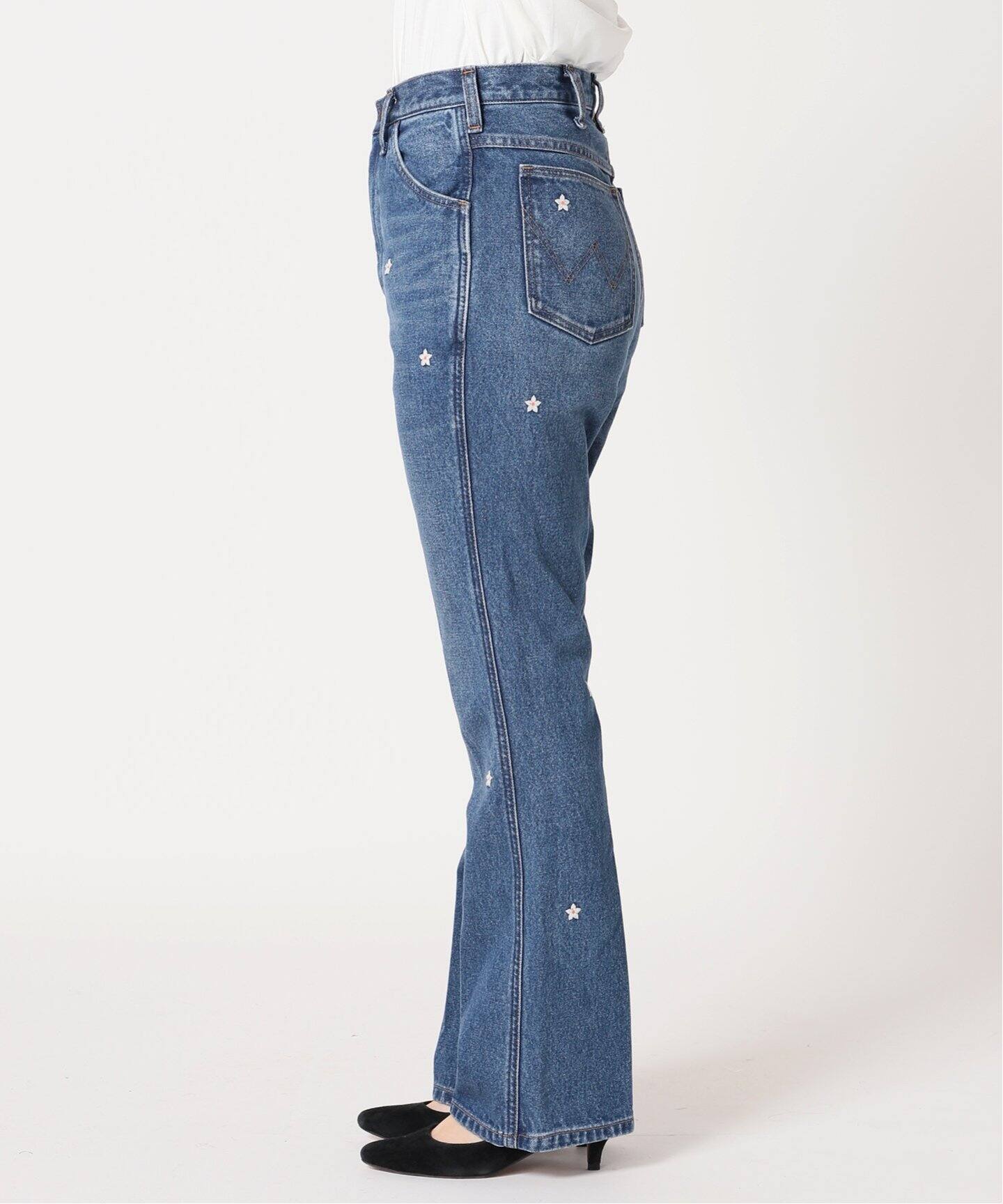 Wrangler/ラングラー】フラワーエンブロイダリーパンツ（デニムパンツ  