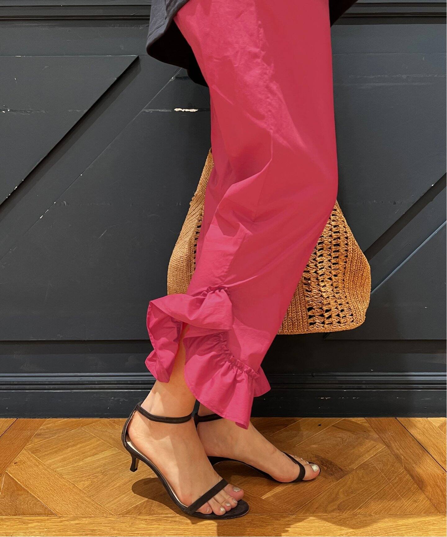 IENA LA BOUCLE タイプライターフリルイージーパンツ（その他パンツ  