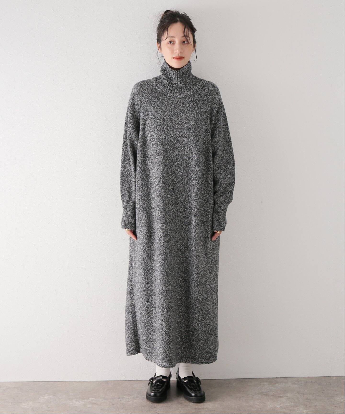 ATON / エイトン】WOOL MOULINE TURTLE NECK DRESS（ワンピース 