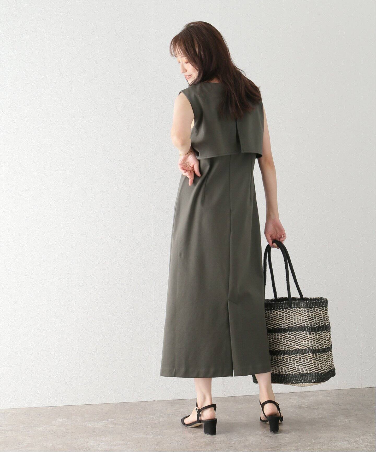 スクエアカラーワンピース La Totalite ラ トータリテ 公式のファッション通販 Baycrew S Store