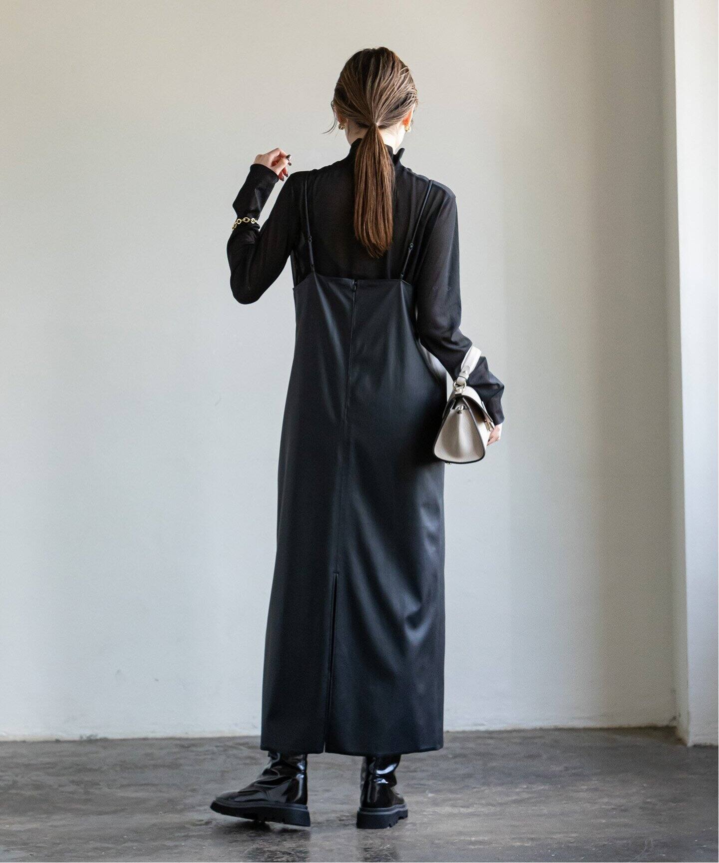 新品 試着のみ iRENE 跳ね上がっ フェイクレザーシャツワンピース