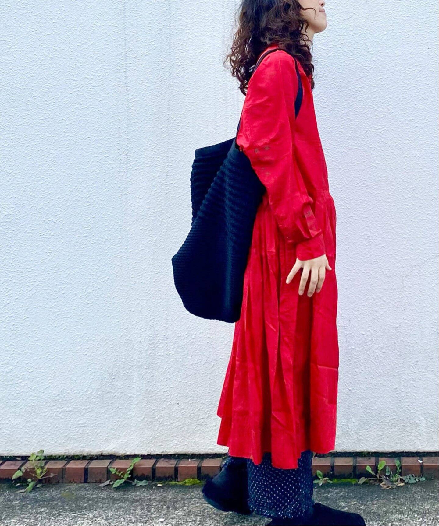 INJIRI/インジリ】 BUTTON GATHERED DRESS（ワンピース）｜journal 