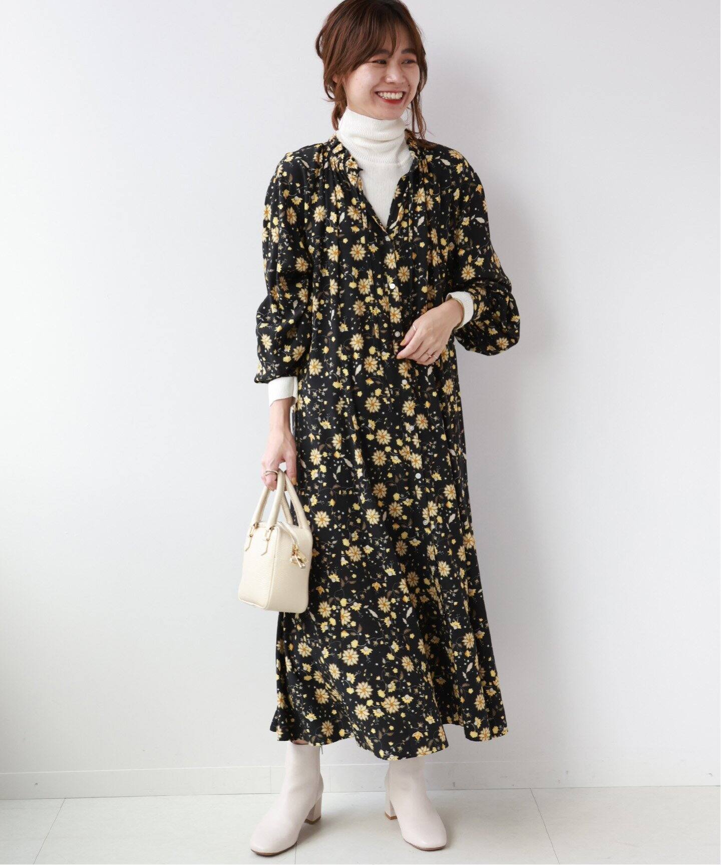 アーティフラワープリントワンピース（ワンピース）｜JOURNAL  