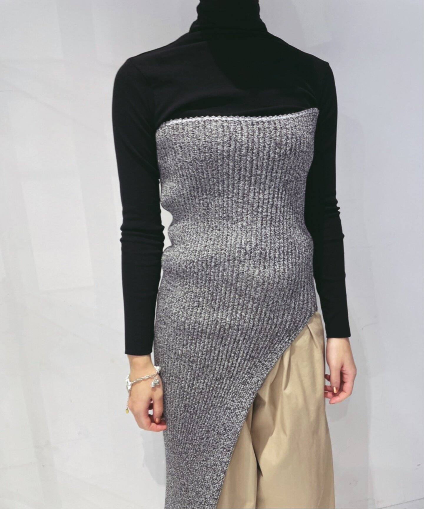 A.ROEGE HOVE/エ・ローエ・ホーベ】 MARIE MIDI SLIT DRESS  