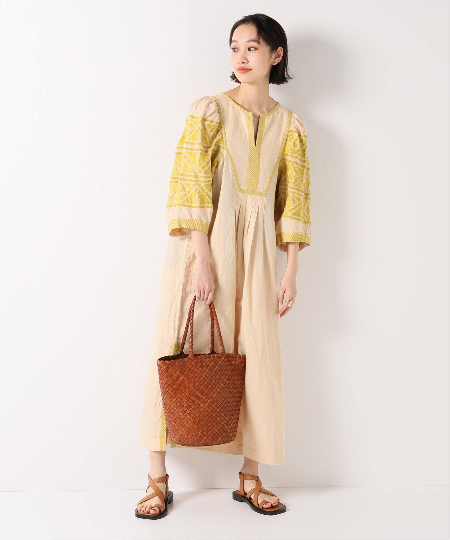 SARA MALLIKA/サラマリカ】コットンリネン HEAVY EMB ワンピース  