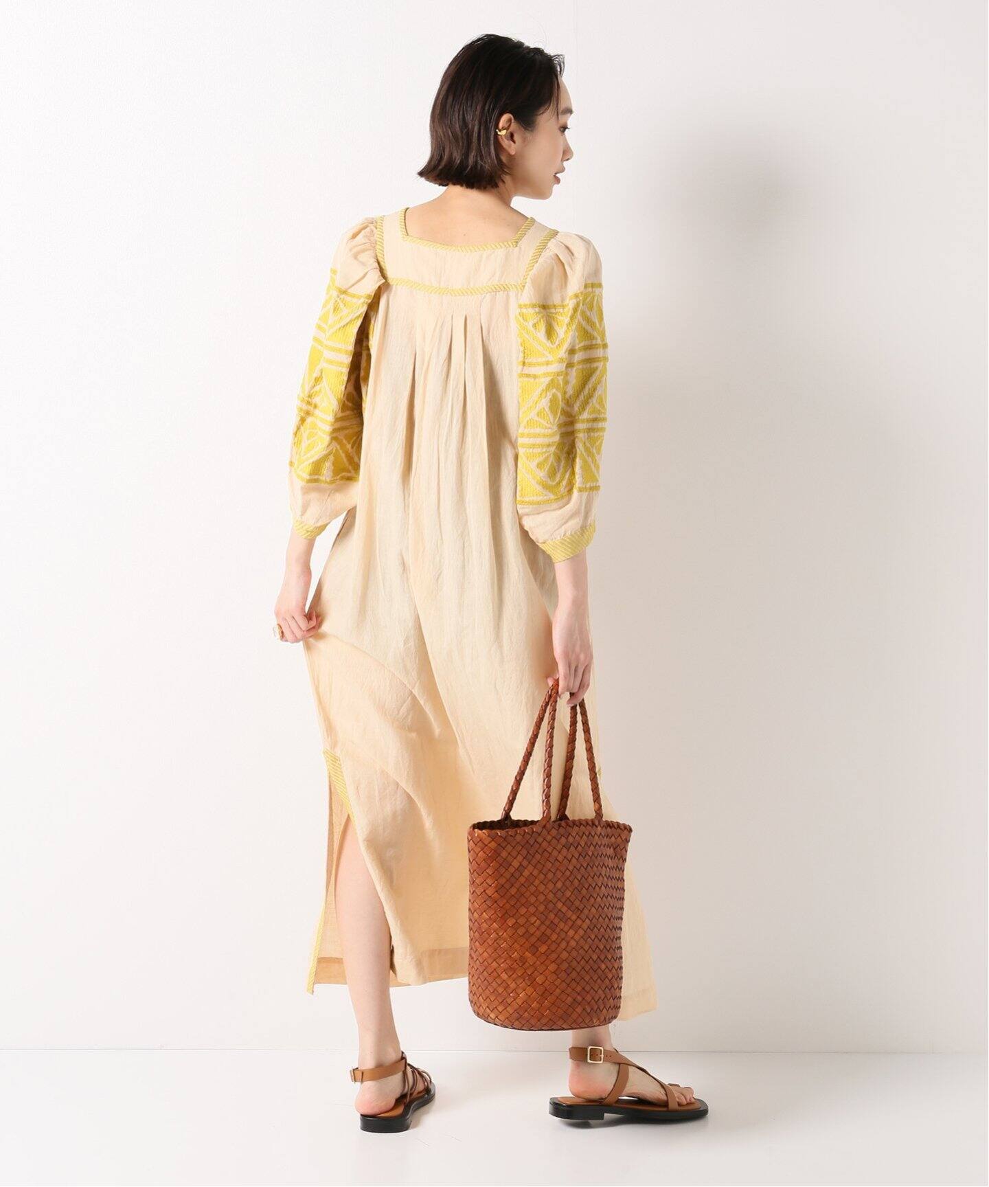 SARA MALLIKA/サラマリカ】コットンリネン HEAVY EMB ワンピース  