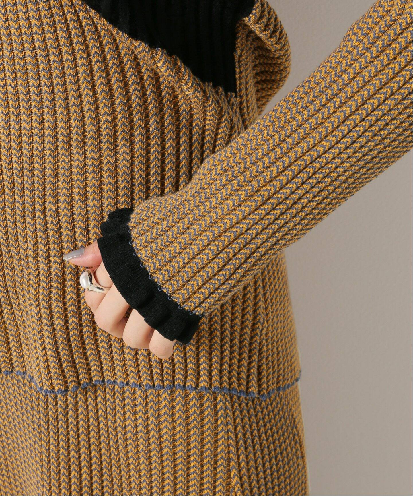 AKANE UTSUNOMIYA/アカネウツノミヤ】ニットワンピース（ワンピース  