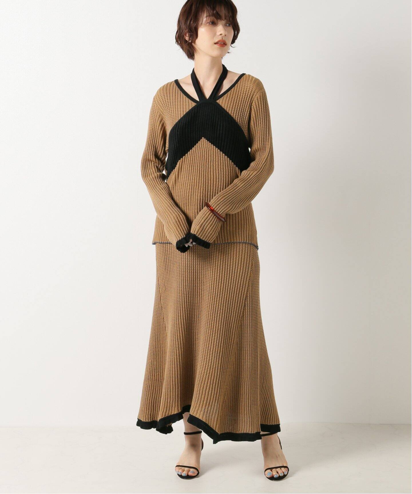 AKANE UTSUNOMIYA/アカネウツノミヤ】ニットワンピース（ワンピース  