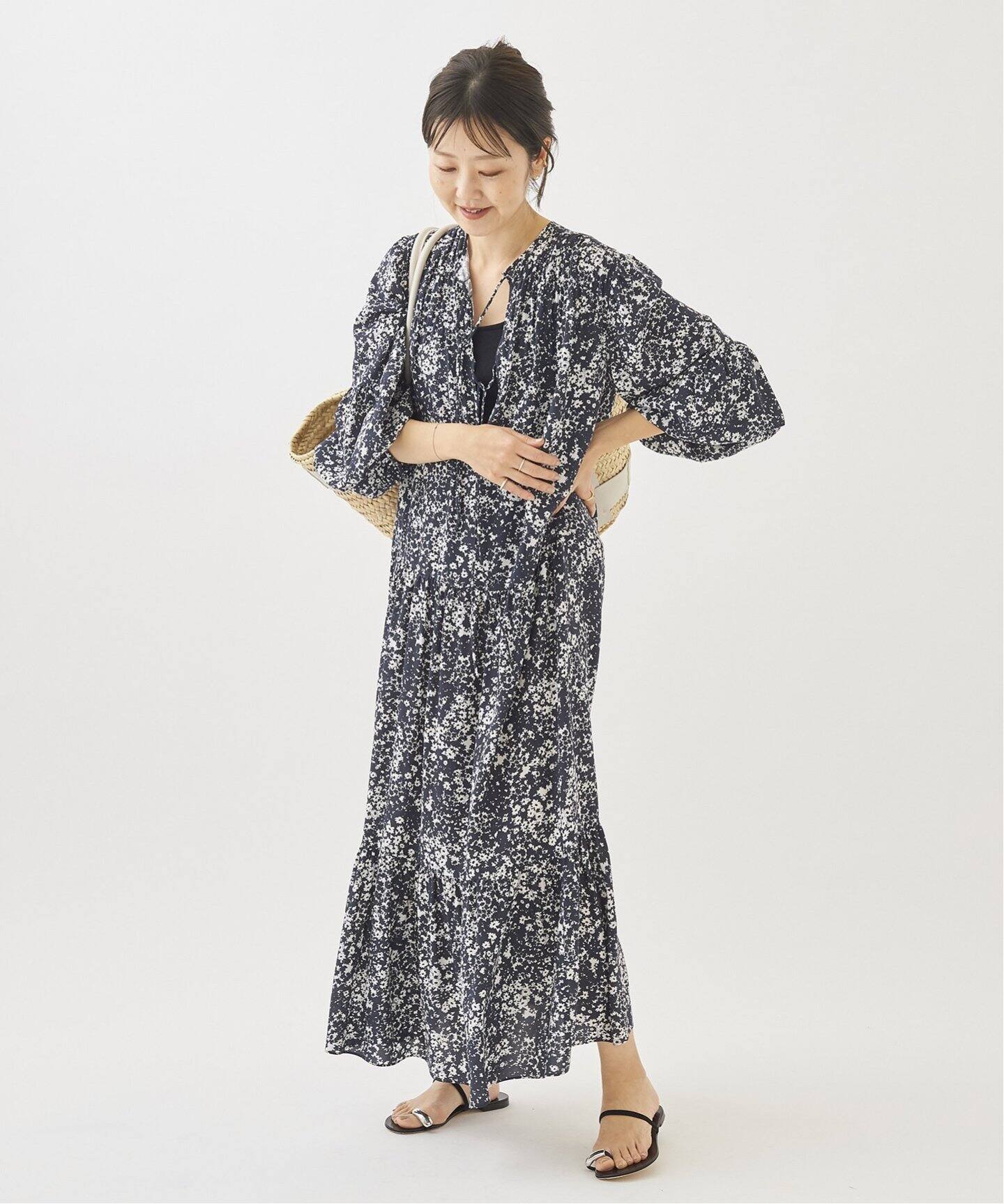 Contrast Flower ワンピース Plage プラージュ 公式のファッション通販 Baycrew S Store Contrast Flower ワンピース Plage プラージュ 公式のファッション通販 Baycrew S Store