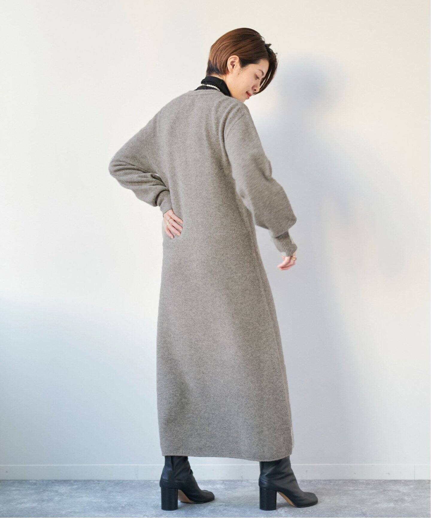カシミヤコン フカVニットロングワンピース（ワンピース）｜Plage 
