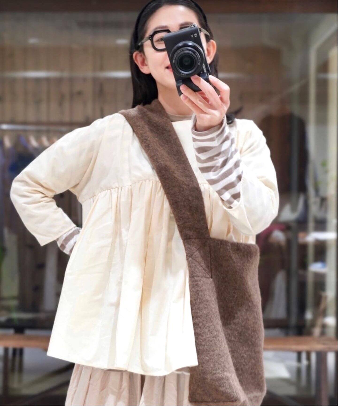 apuntob/アプントビー】 GATHERED PULL SHIRT（シャツ／ブラウス - その他