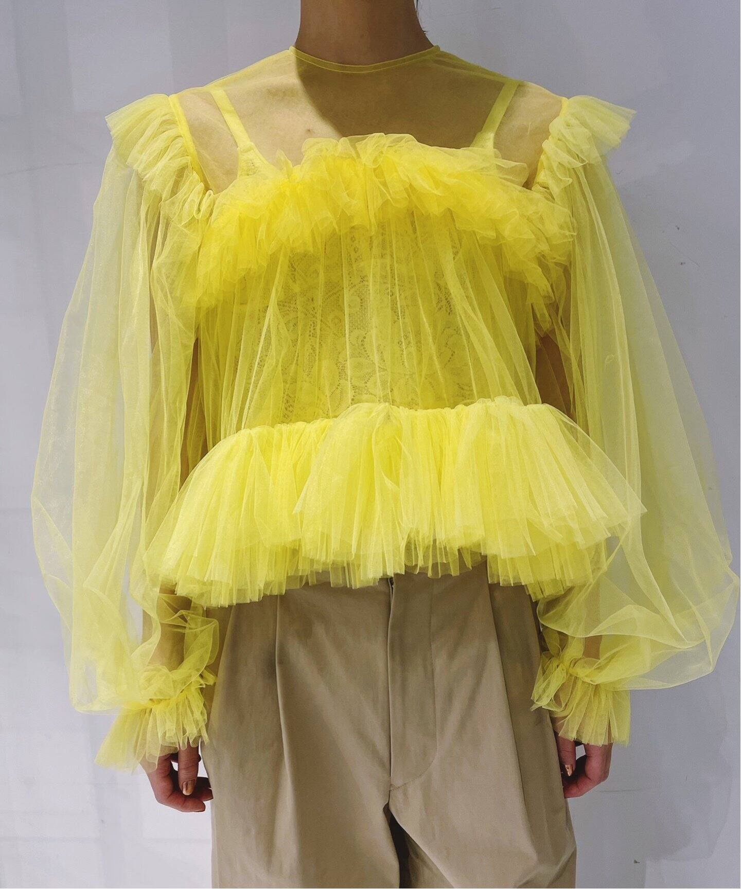 VIVIANO / ヴィヴィアーノ】VIVIANO Puff Sleeve Tulle Top（シャツ 
