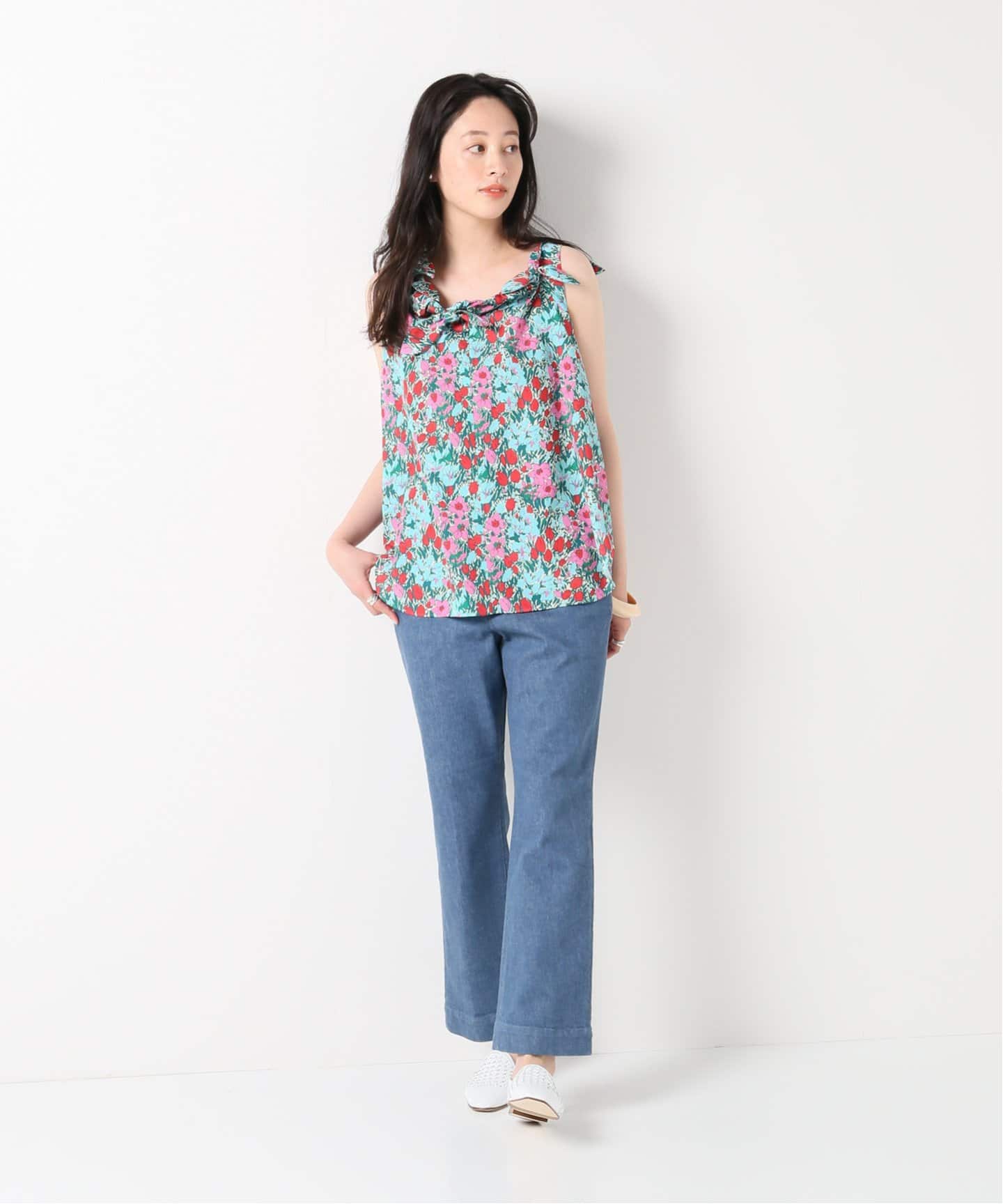 IENA LA BOUCLE RATTIフラワーリボンブラウス|IENA(イエナ)公式の IENA LA BOUCLE RATTIフラワーリボンブラウス|IENA(イエナ)公式の