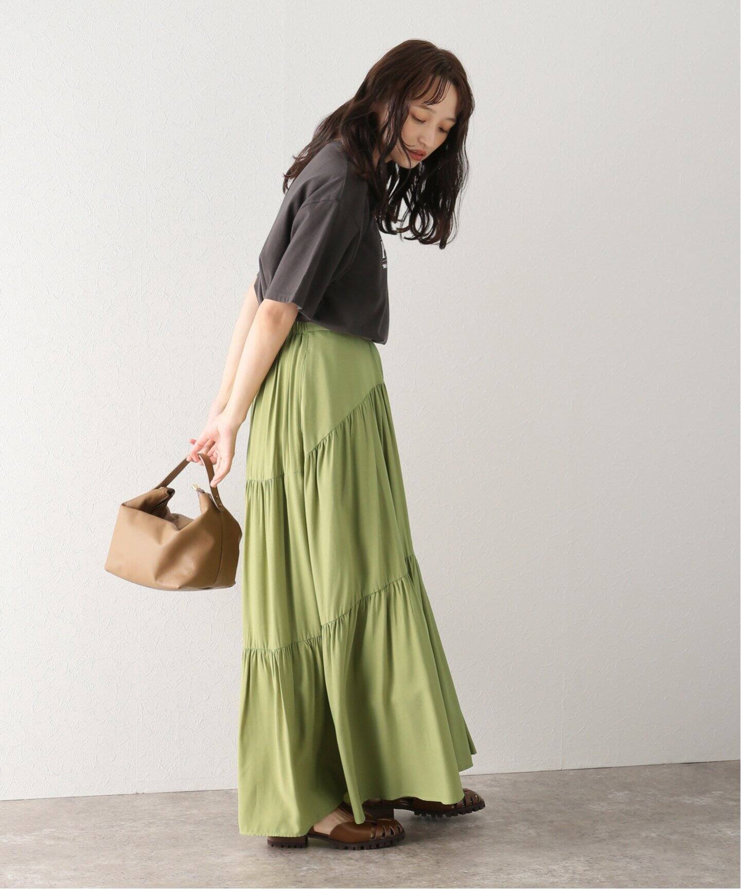 CLANE / クラネ】CURVE LINE TIERED SKIRT（ロング・マキシ丈スカート  