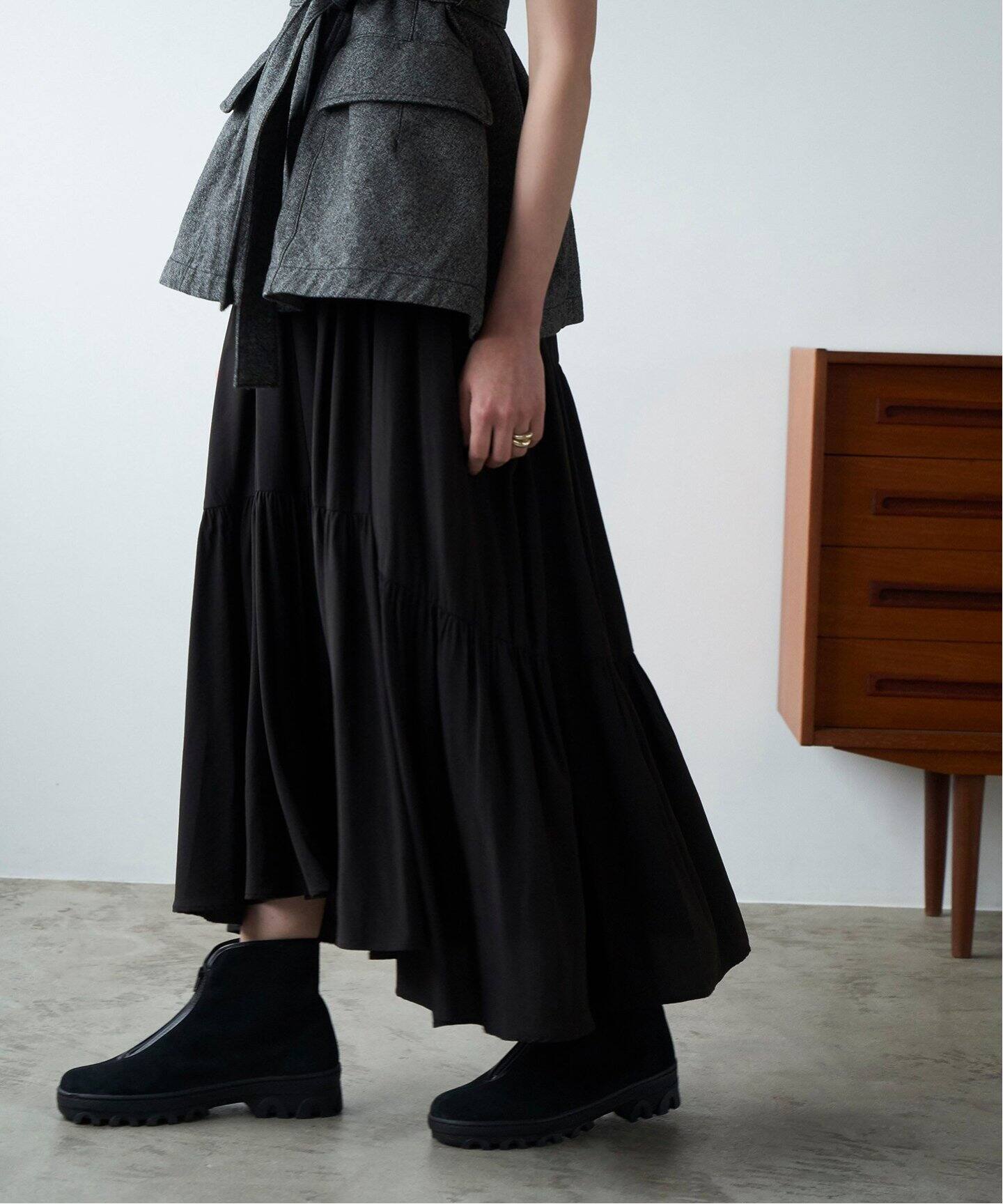 CLANE / クラネ】CURVE LINE TIERED SKIRT（ロング・マキシ丈スカート 