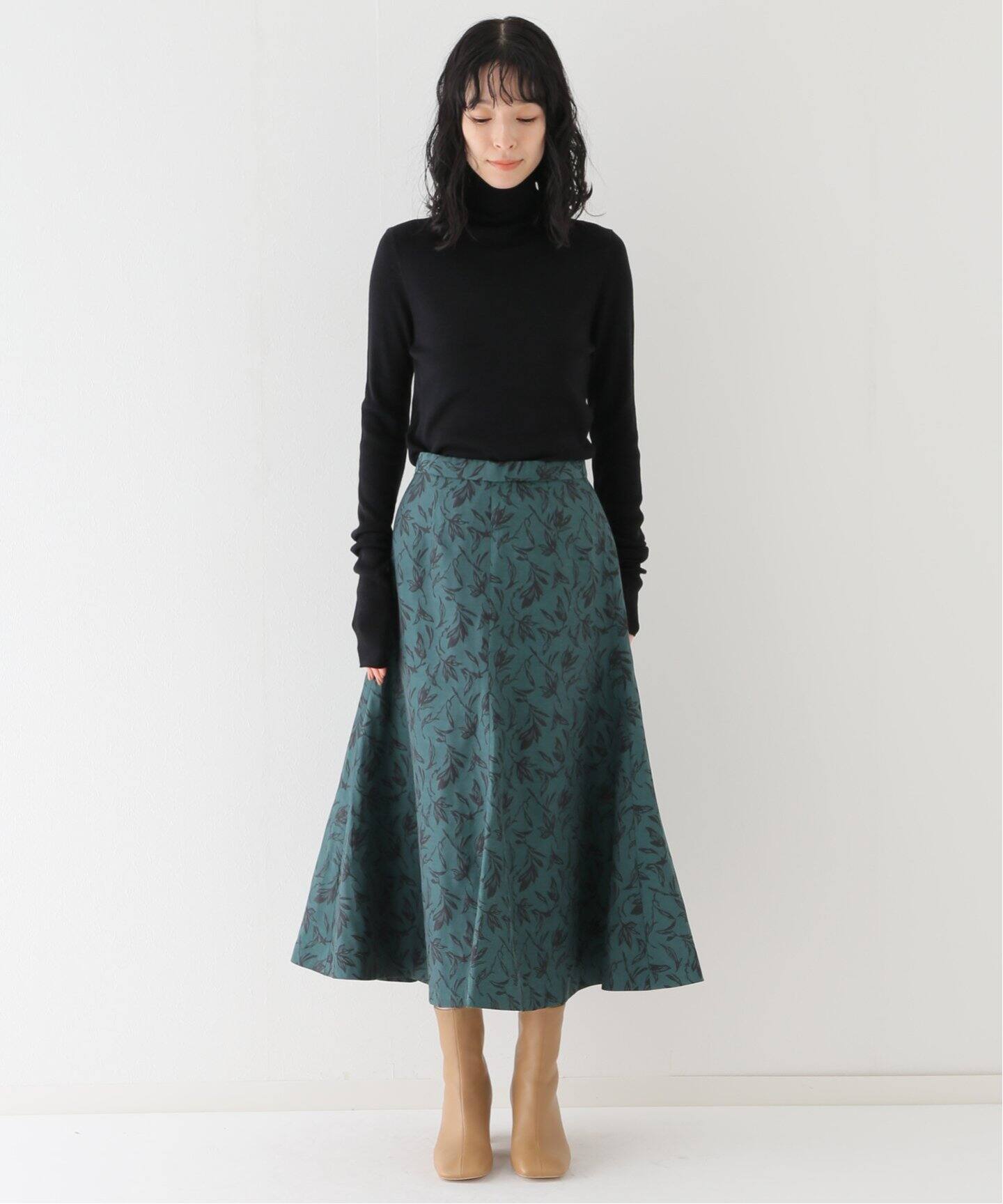 ボタニカルジャガードフレアスカート（ロング・マキシ丈スカート）｜La  