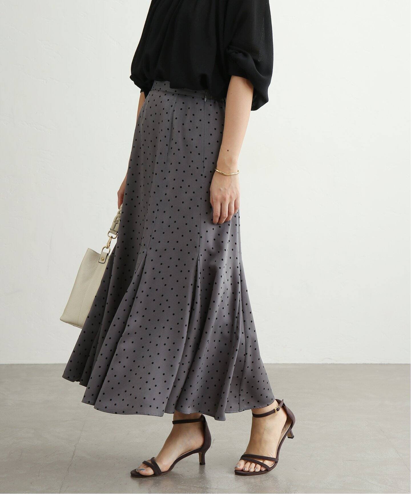 追加》ドットフレアスカート◇（ロング・マキシ丈スカート）｜La  