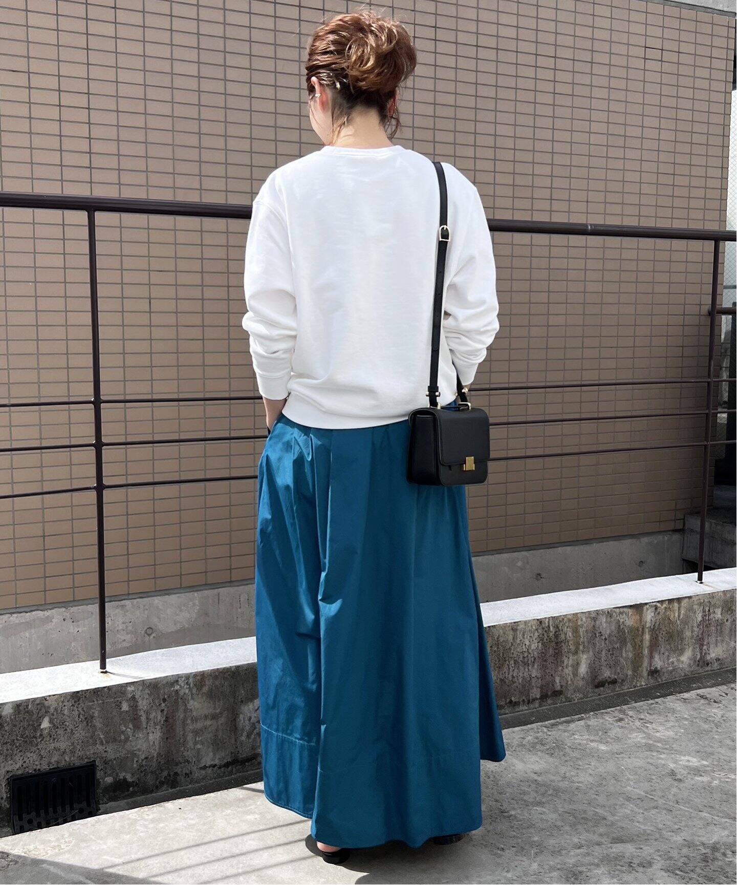 ヘビータフタタックボリュームスカート（ロング・マキシ丈スカート  