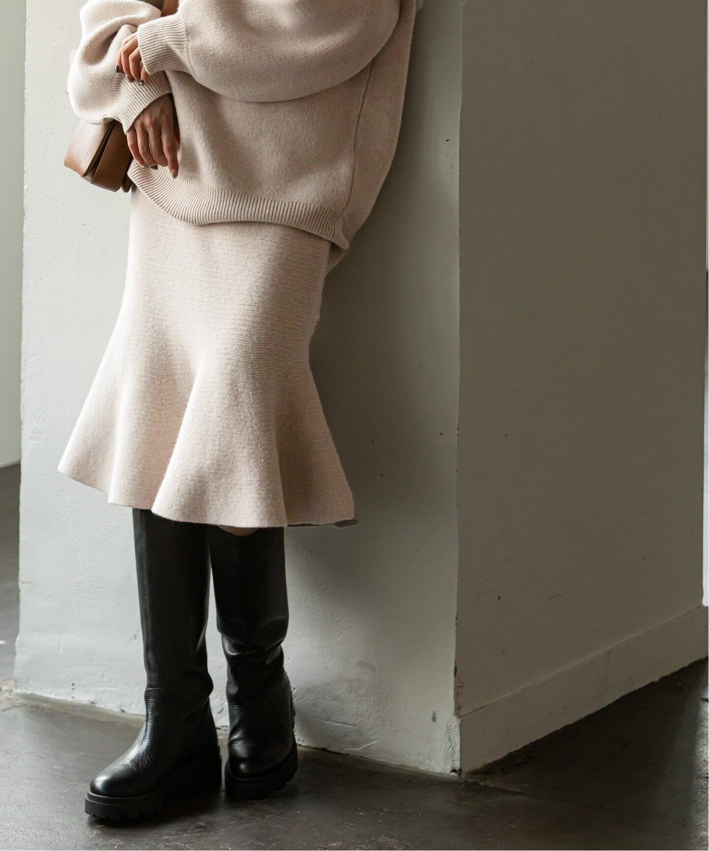 ウールスムースフレアニットスカート（ロング・マキシ丈スカート  