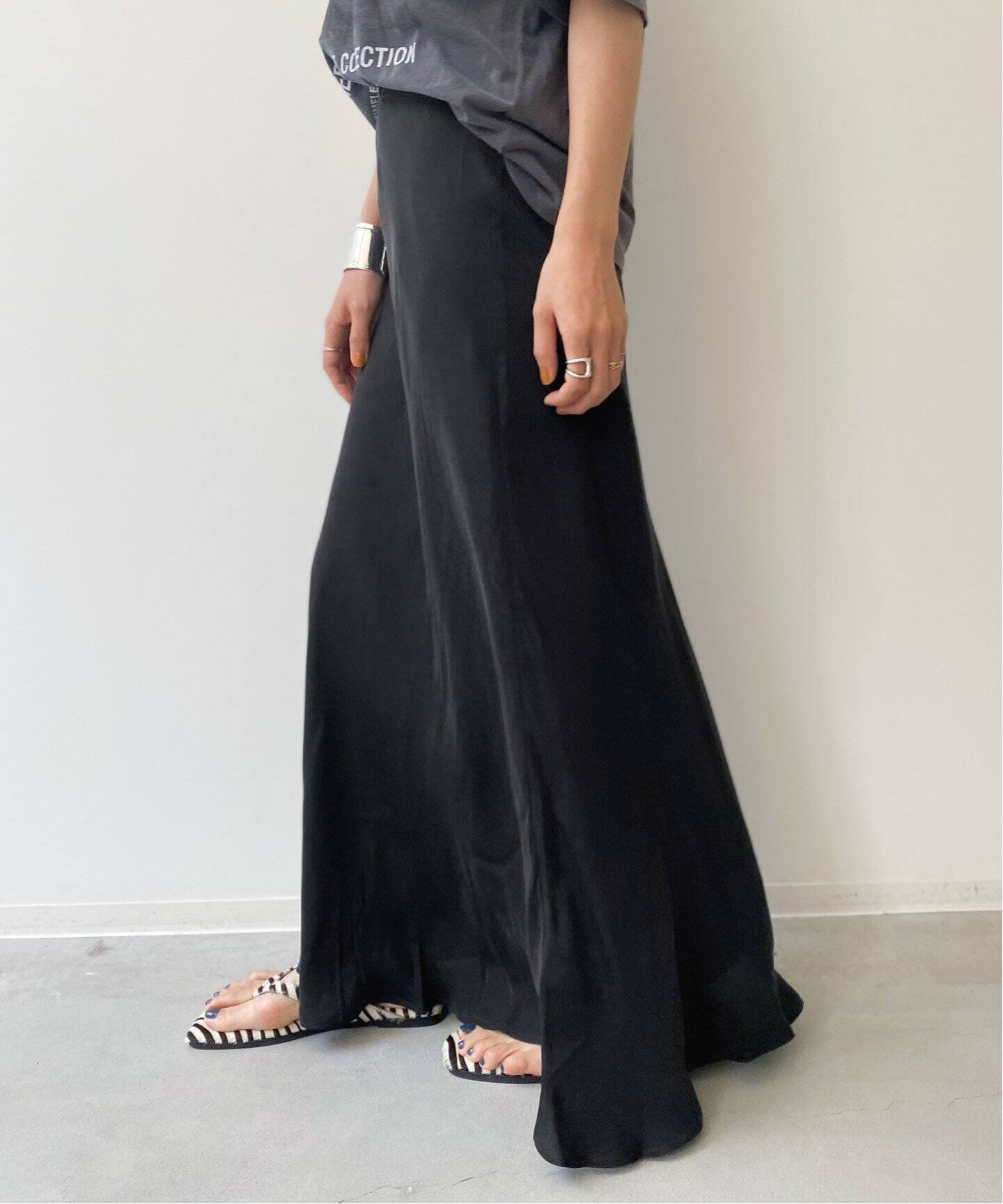 SHAINA MOTE/シャイナモート】FLARE SKIRT（ロング・マキシ丈スカート  