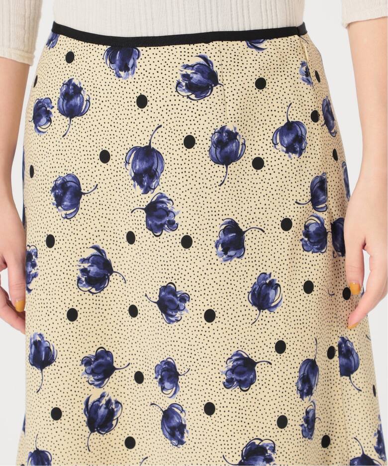 ドットフラワーバイヤススカート◇（その他スカート）｜IENA（イエナ  