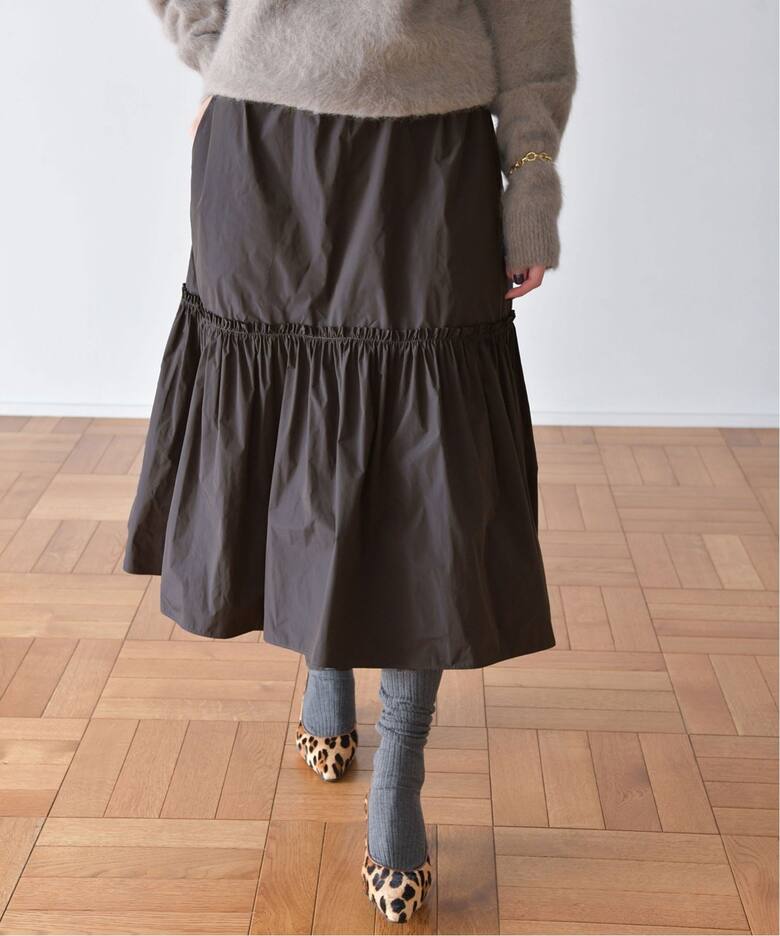 メモリータフタ ギャザーティアードスカート（その他スカート）｜IENA  