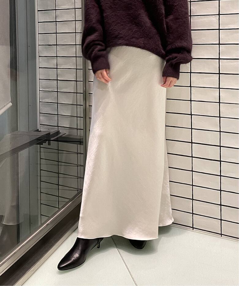 追加》ダブルサテンスカート（ロング・マキシ丈スカート）｜IENA  