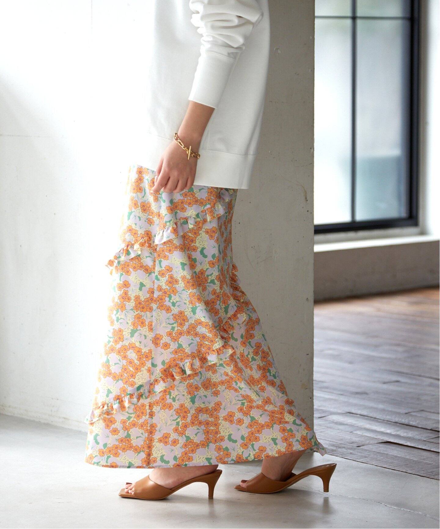レトロフラワースカート◇（ロング・マキシ丈スカート）｜SLOBE IENA  