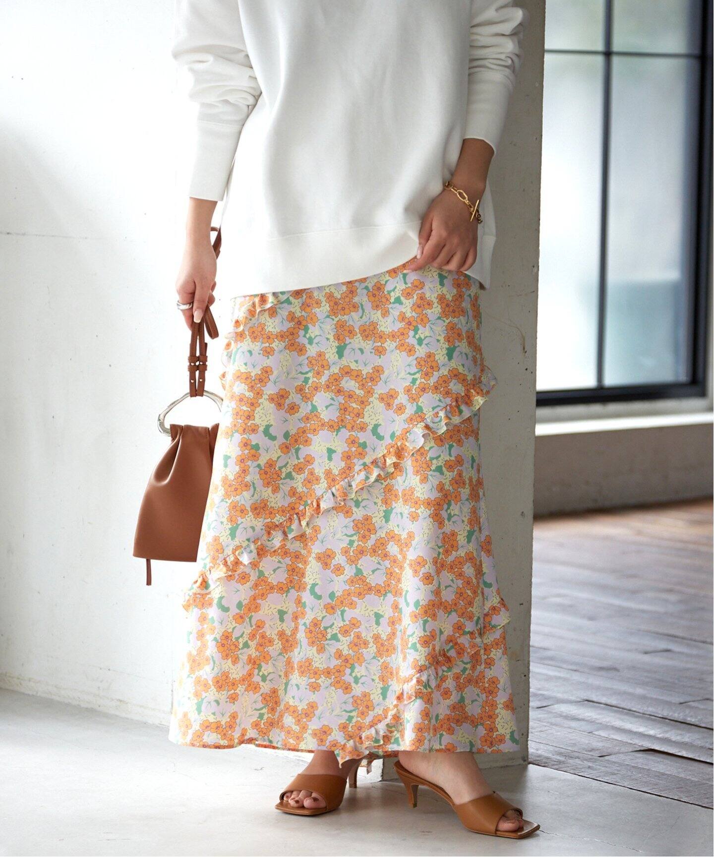 レトロフラワースカート◇（ロング・マキシ丈スカート）｜SLOBE IENA  