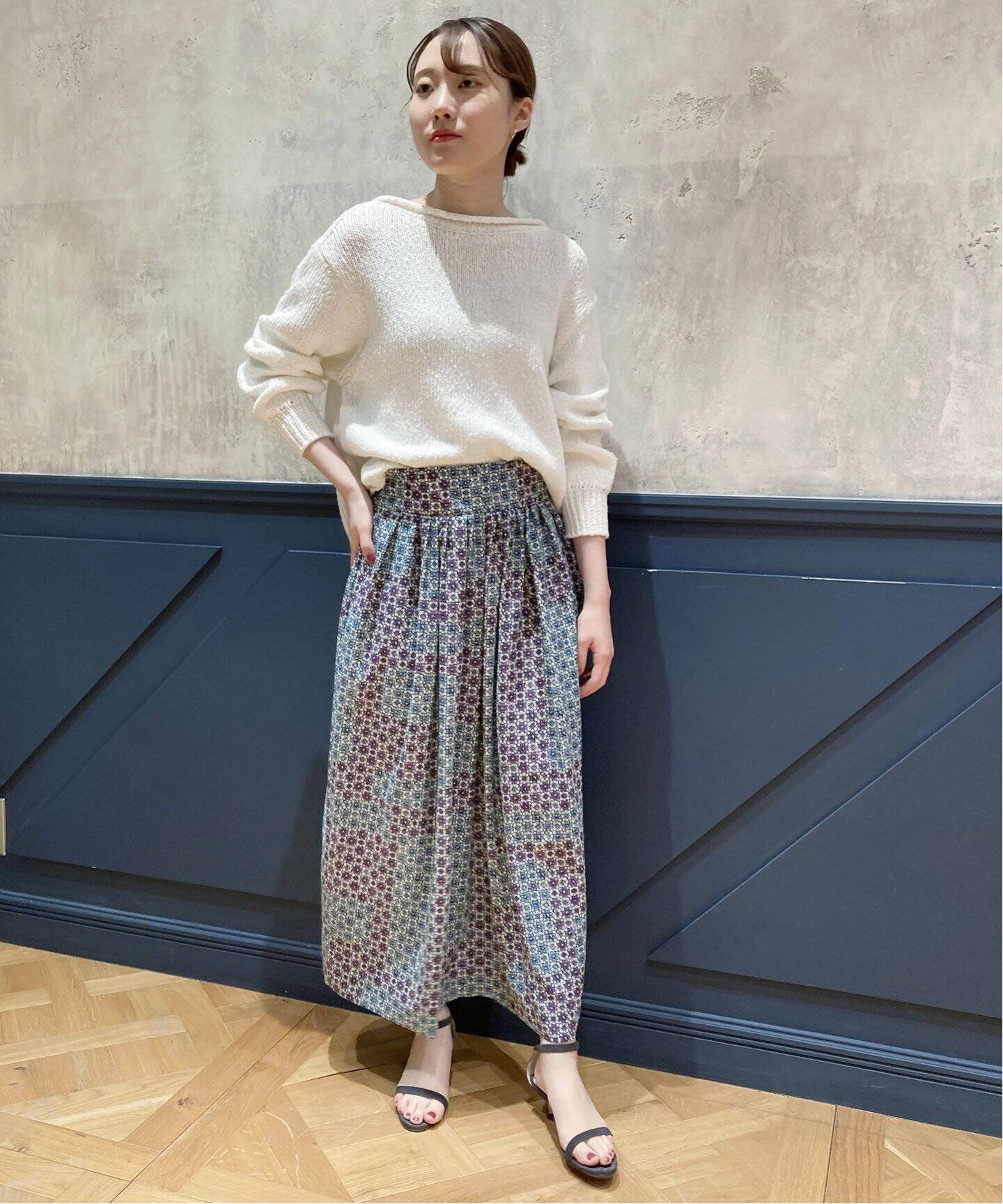 イエナラブークルスカート 