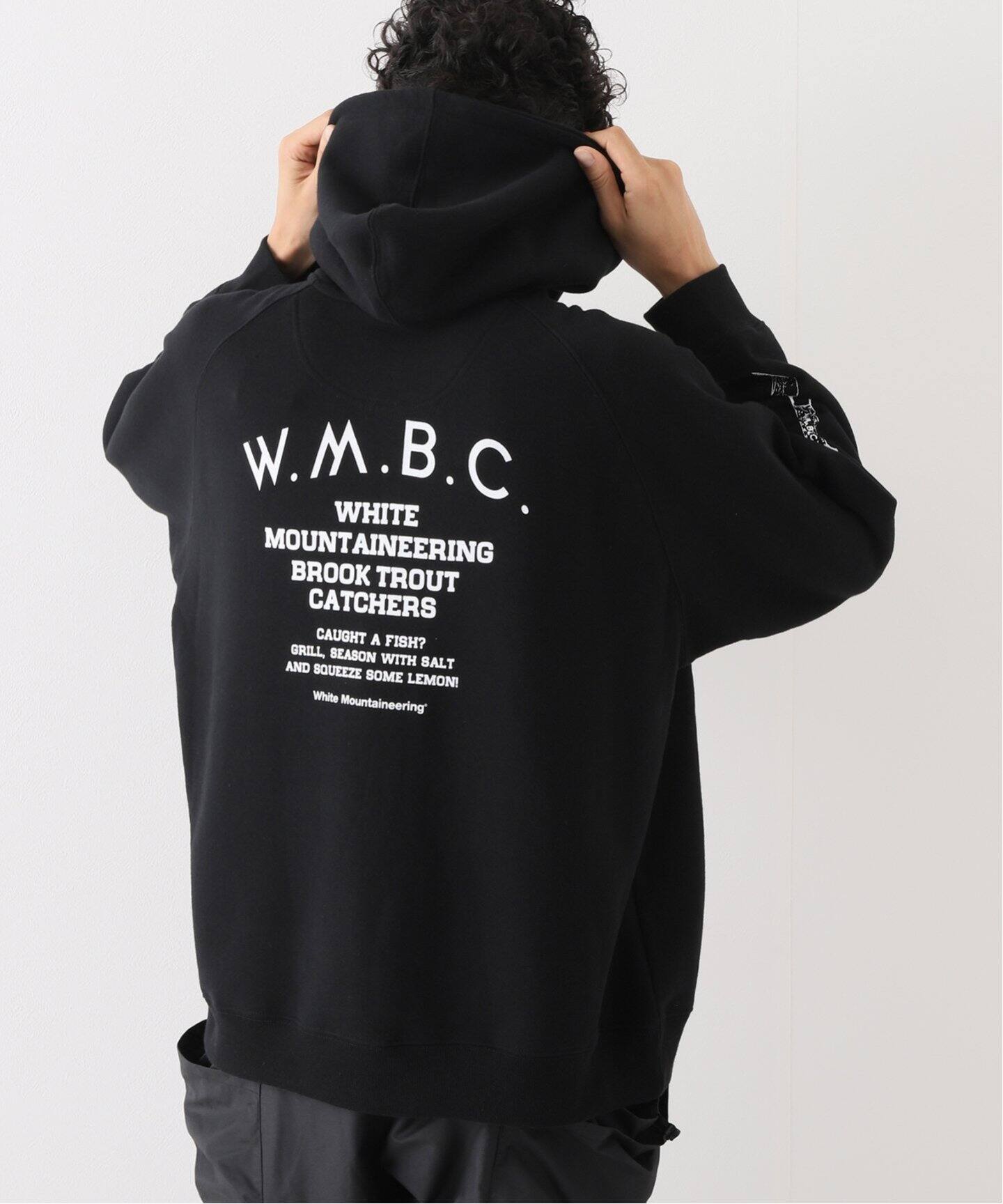 ホワイトマウンテニアリング マイクロフリース パーカー White 