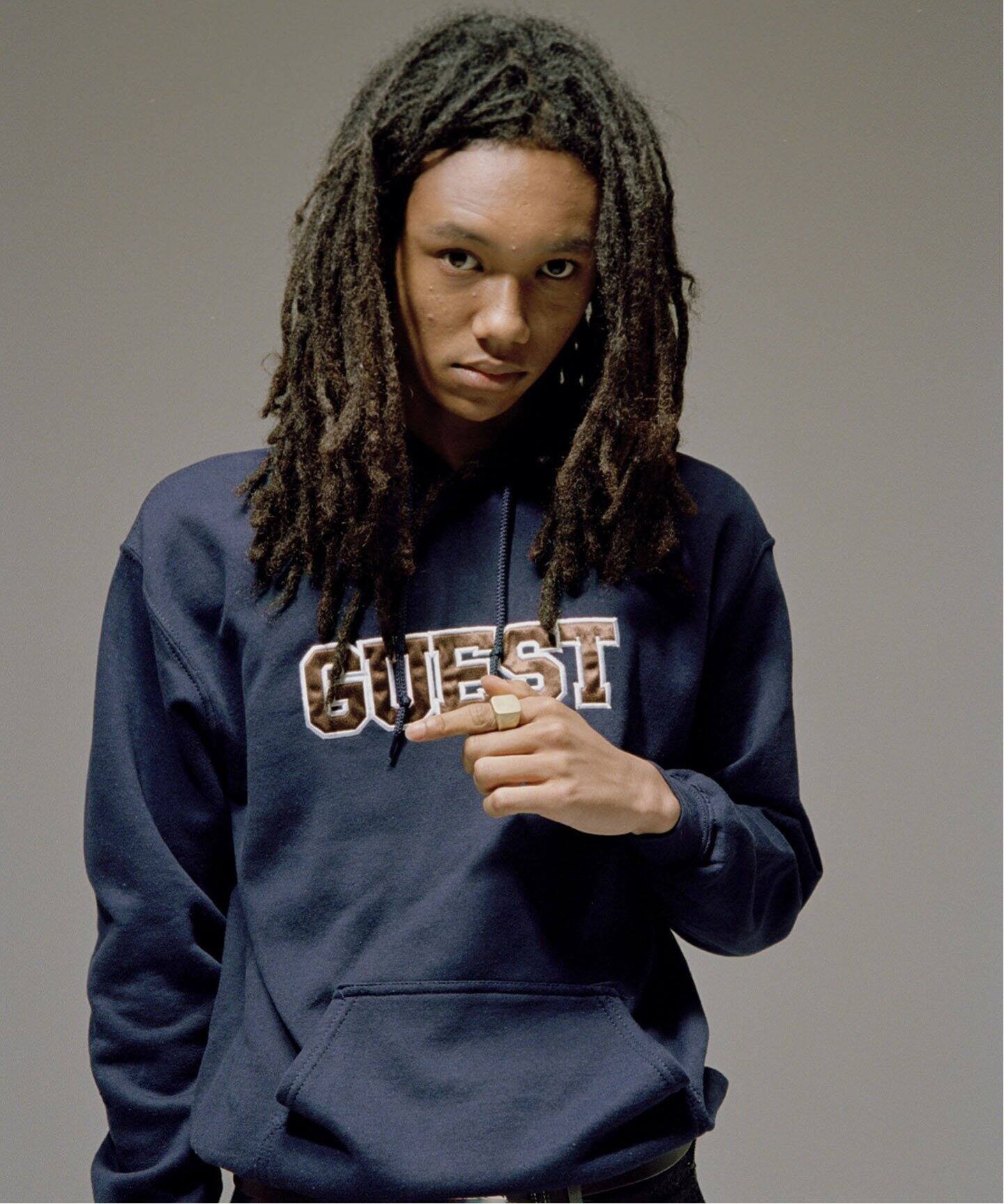 SPECIAL GUEST / スペシャルゲスト】GUEST LOGO HOODIE（パーカー 