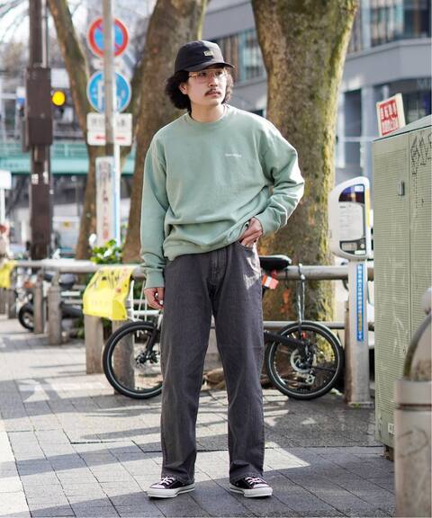 Sporty Rich スポーティアンドリッチ Health Is Wealth Crewneck Pulp パルプ 公式のファッション通販 Baycrew S Store