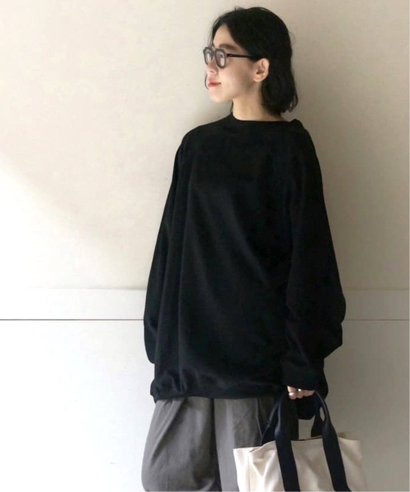 最終価格 COGTHEBIGSMOKE ALICE SWEATSHIRT とおく