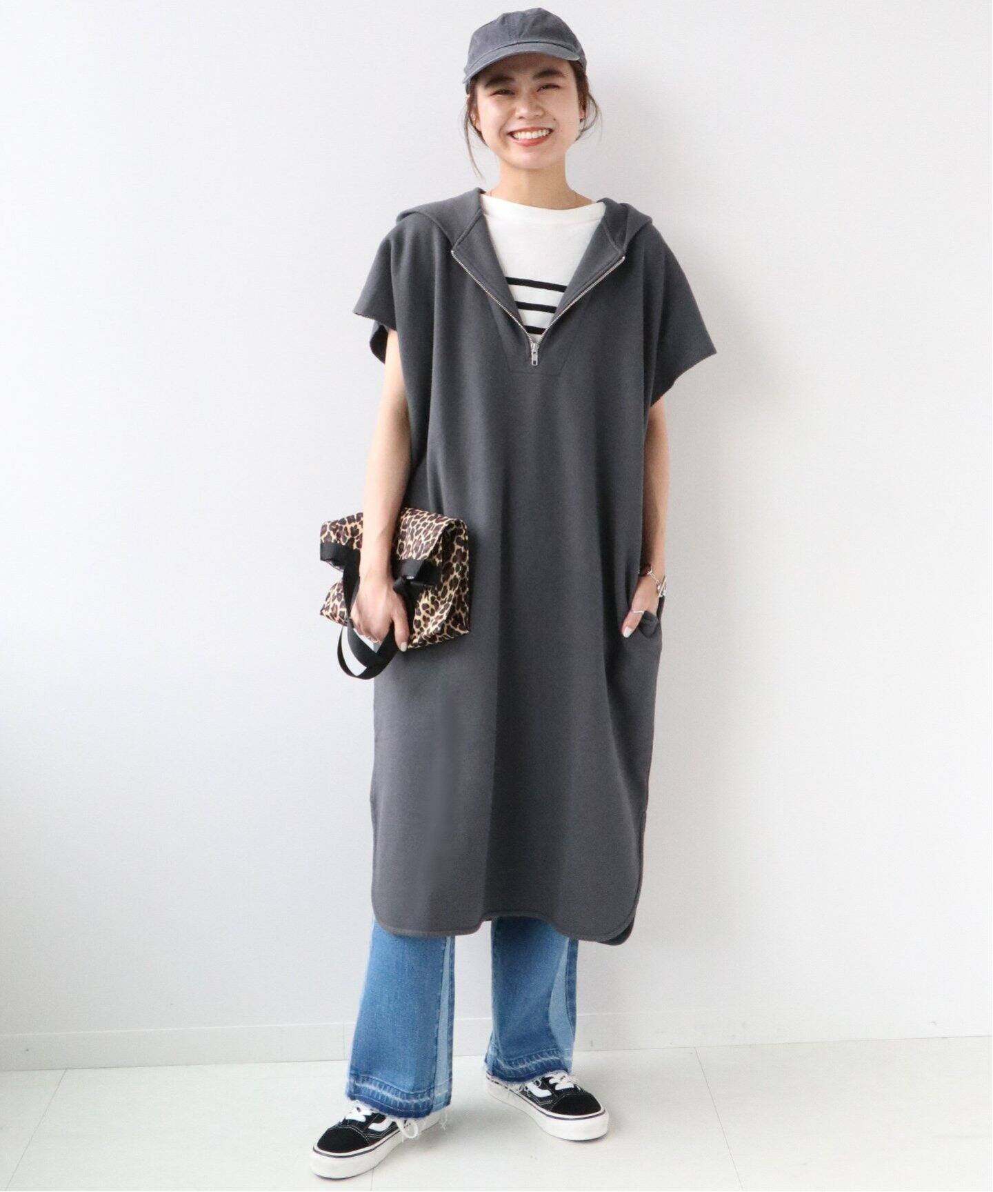 ハーフzipフーディワンピース Journal Standard Relume ジャーナルスタンダード レリューム 公式のファッション通販 Baycrew S Store