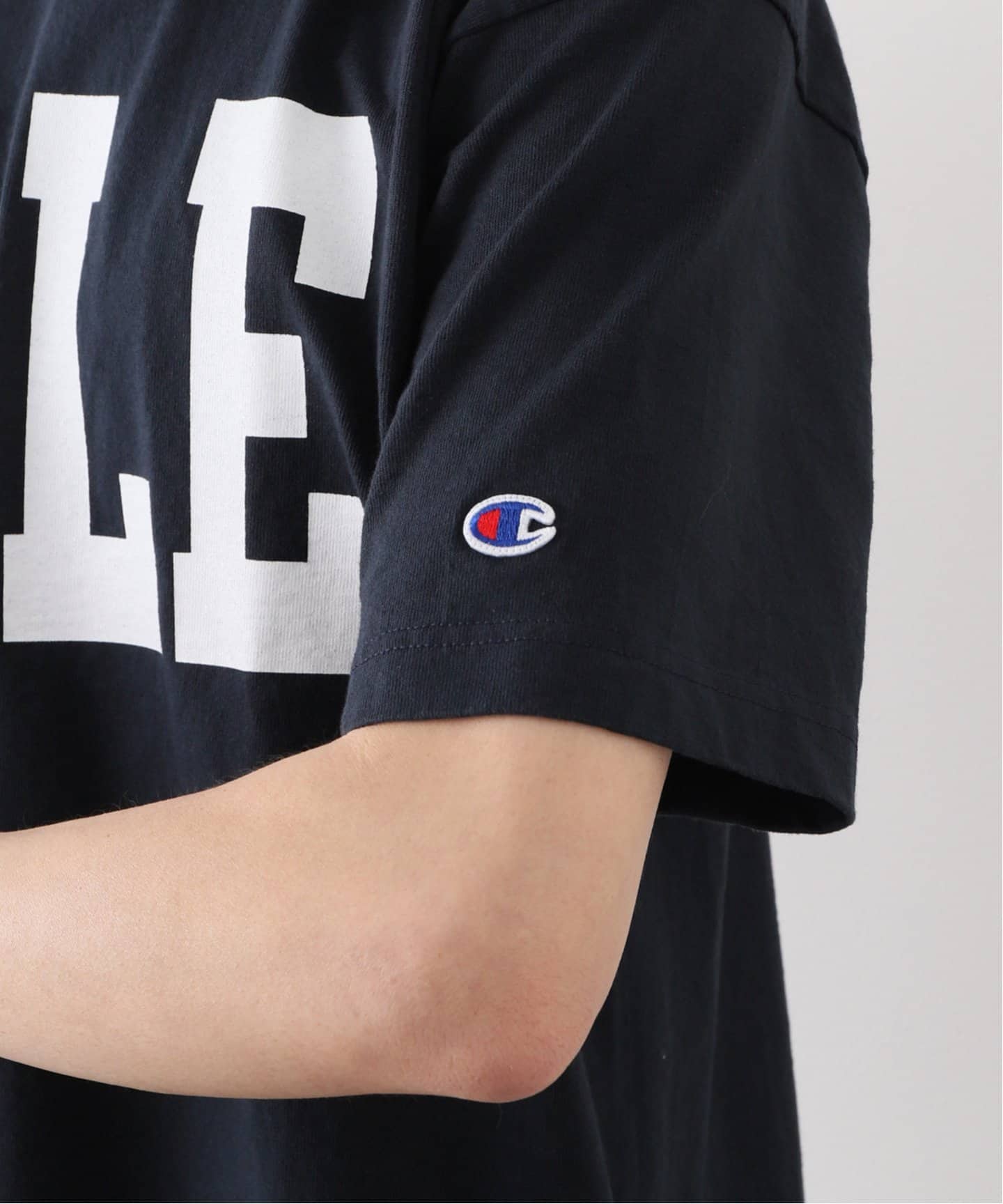 CHAMPION / チャンピオン】 T-1011 YALE T-SHIRT（Tシャツ／カットソー