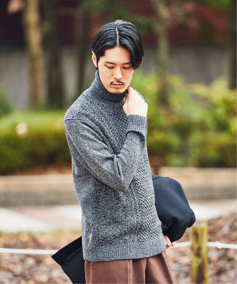Biella Yarn / ビエラヤーン】7ゲージ ケーブル タートルネックニット 