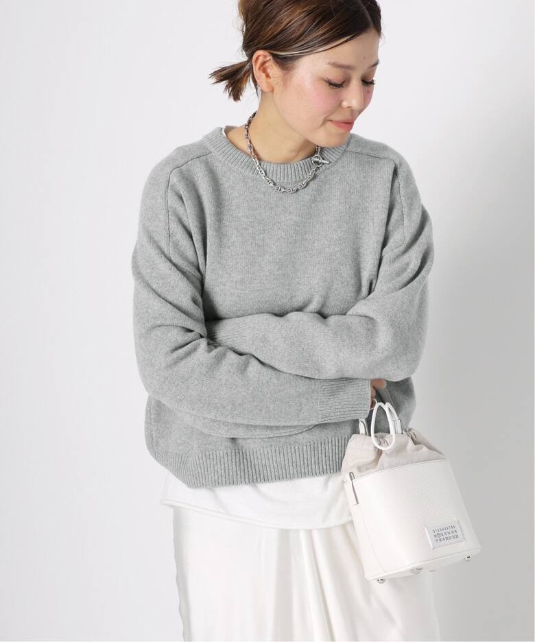 ミドルゲージ クルーネックプルオーバー（ニット／セーター  