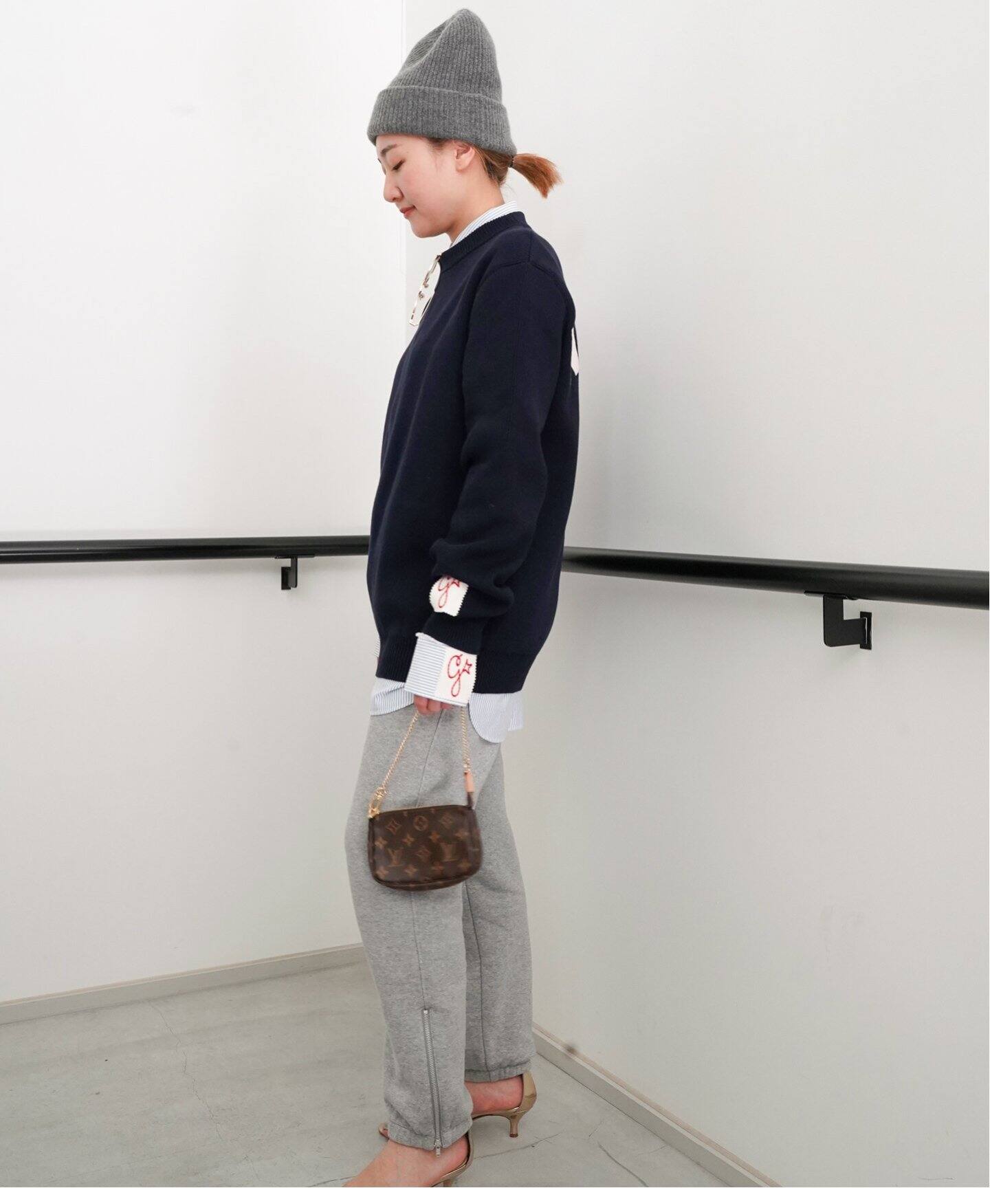 GOLDEN GOOSE/ゴールデングース】クルーネック ロゴニット（ニット  