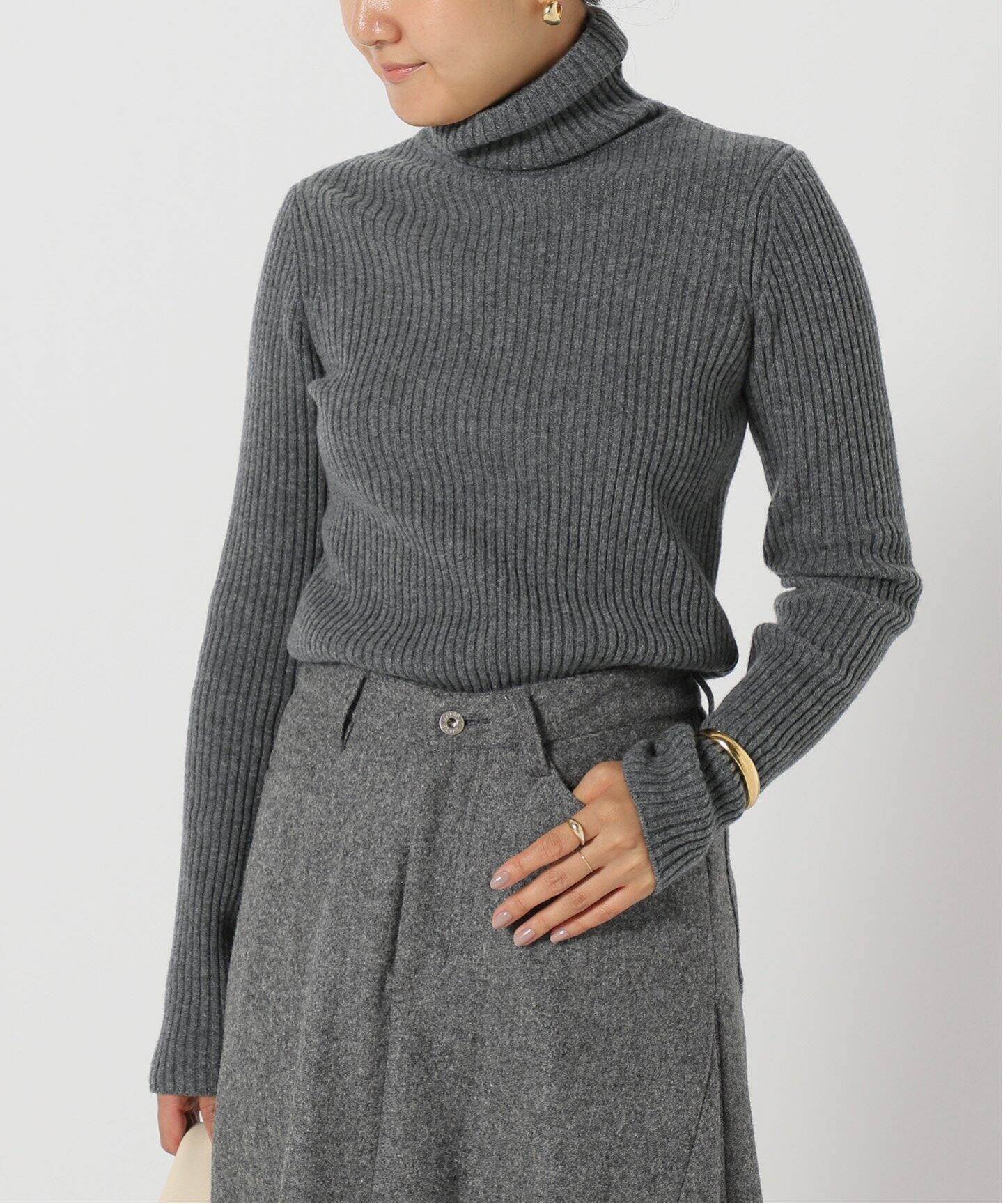 MADISONBLUE マディソンブルー / ハイネックウールニットロゴ刺繍  