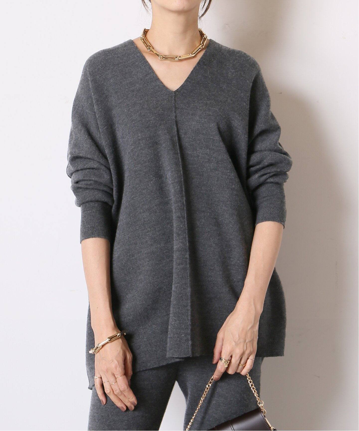 スムースニット Vネックプルオーバー（ニット／セーター）｜MUSE de  