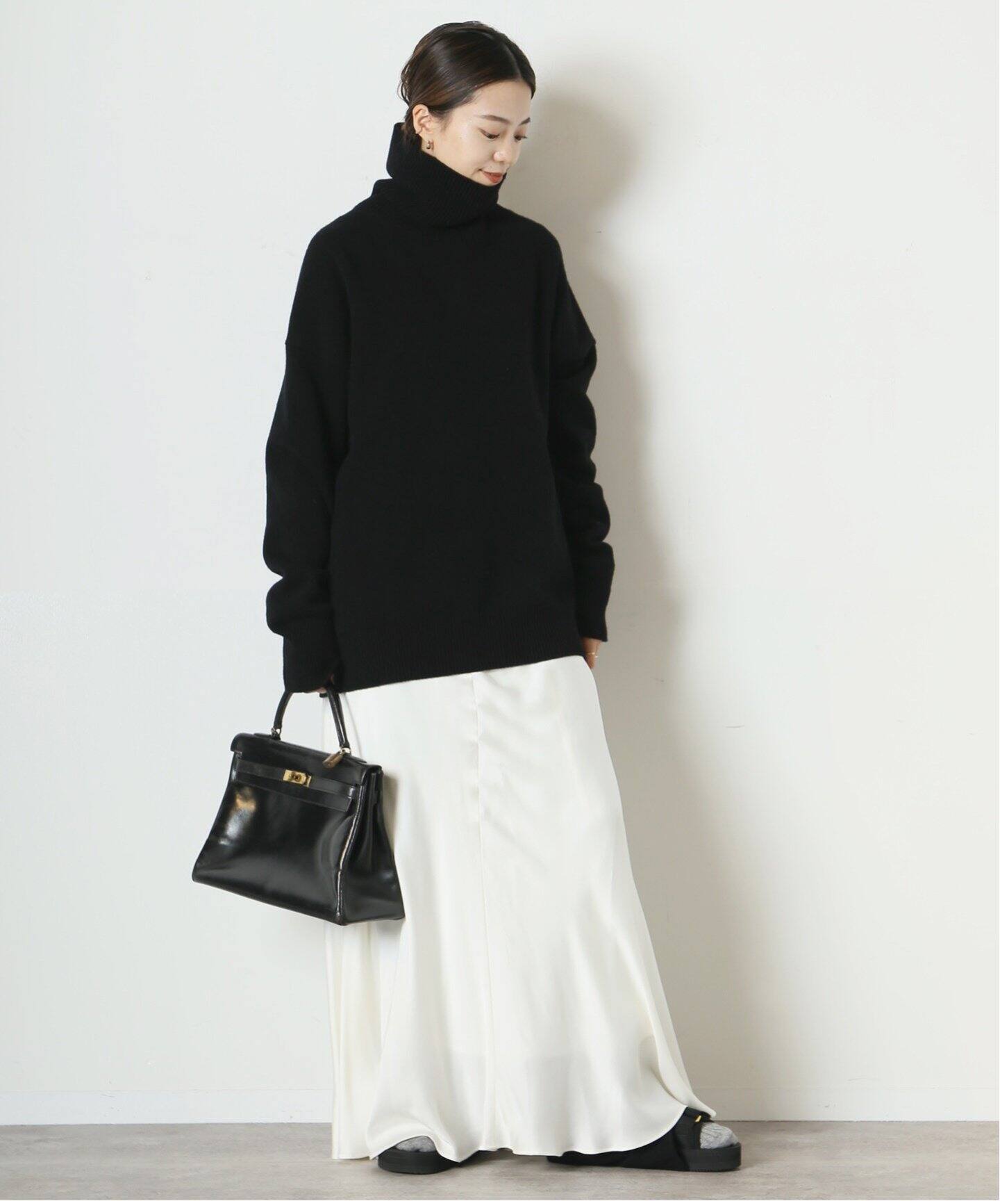 latest ミドルゲージ タートルネックニット（ニット／セーター）｜MUSE  