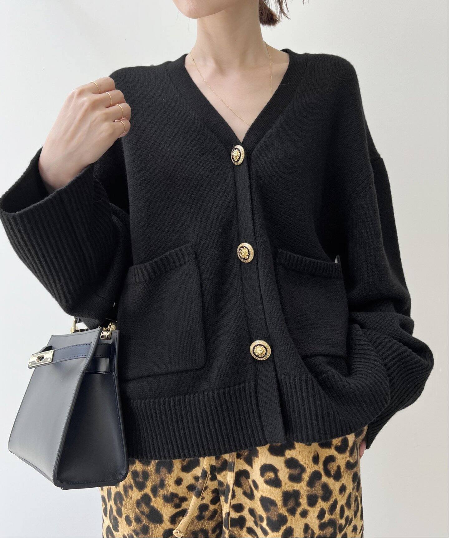 GOLD BUTTON V/N CARDIGAN（カーディガン）｜L 